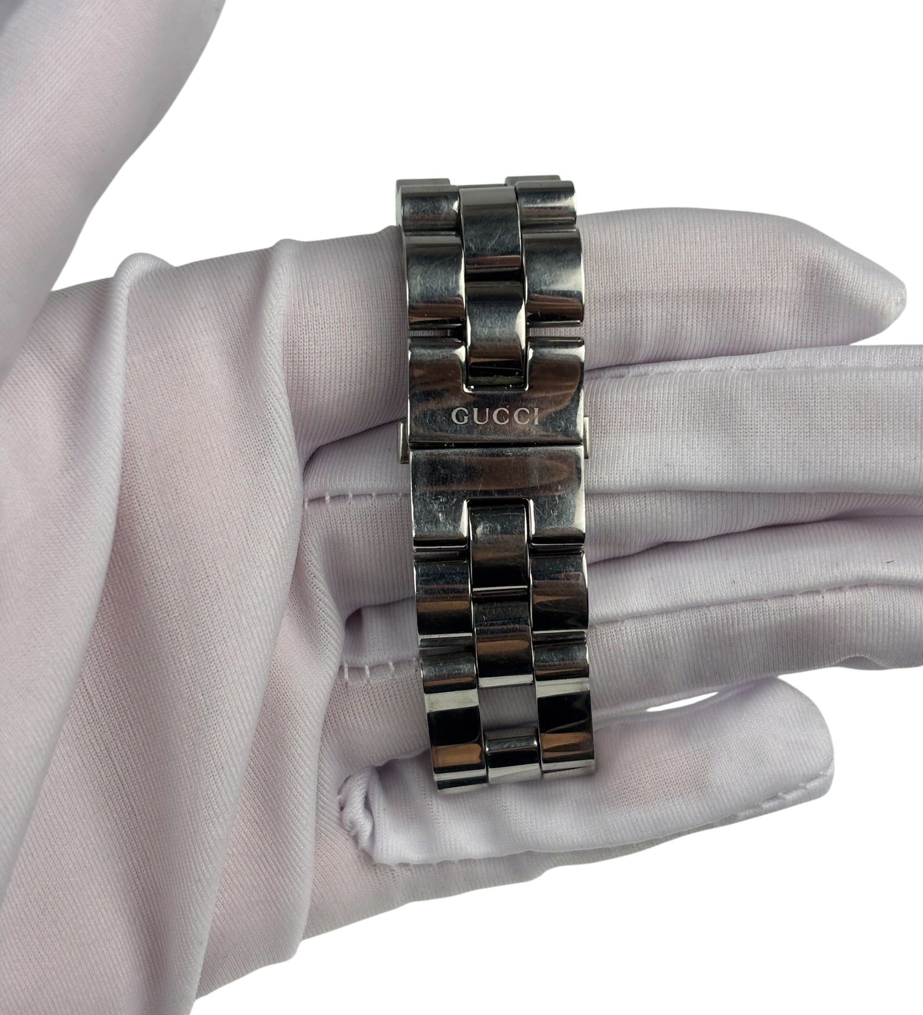 Gucci 2305L Silver Dial Stainless Chain Band