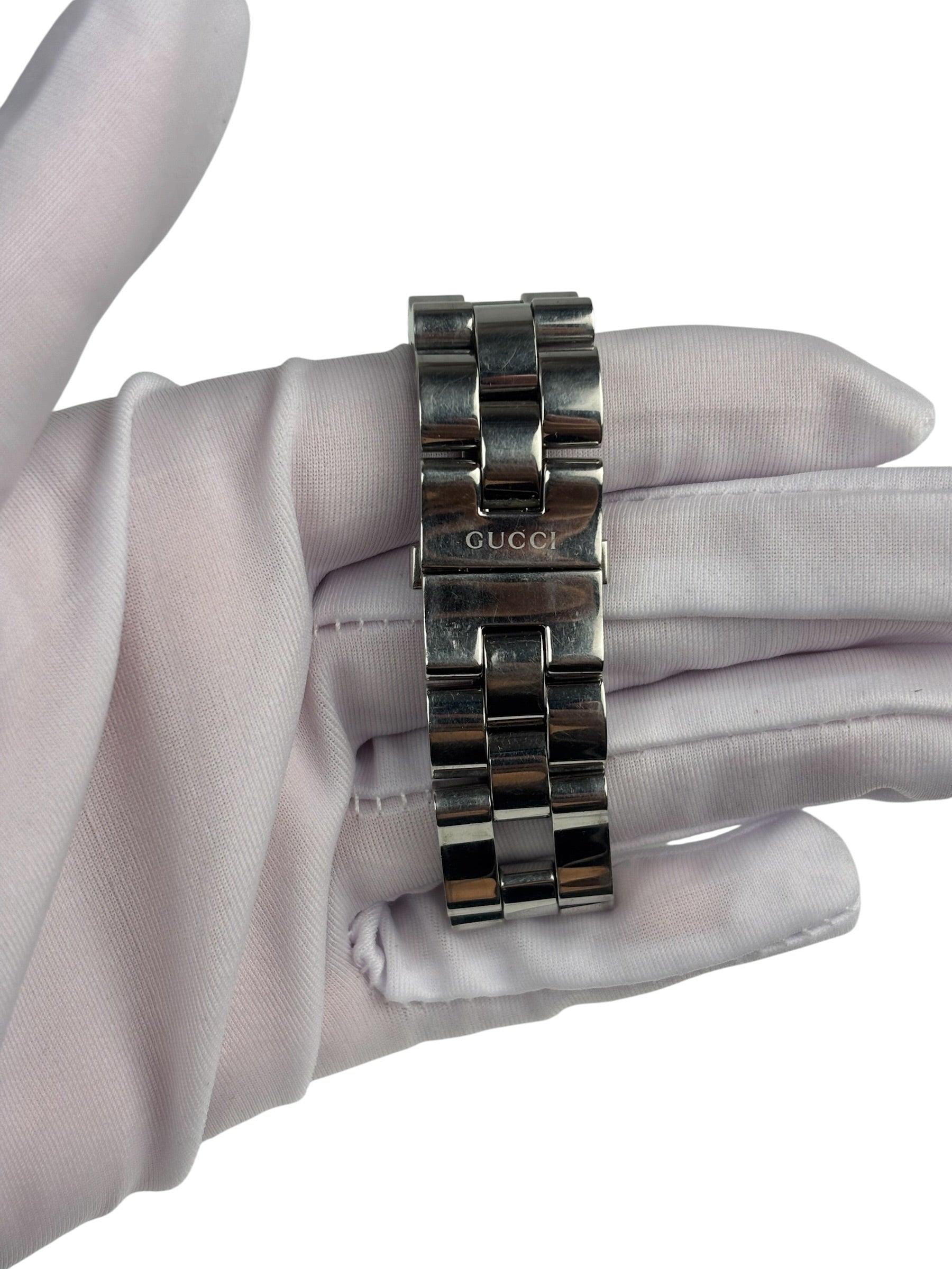 Gucci 2305L Silver Dial Stainless Chain Band