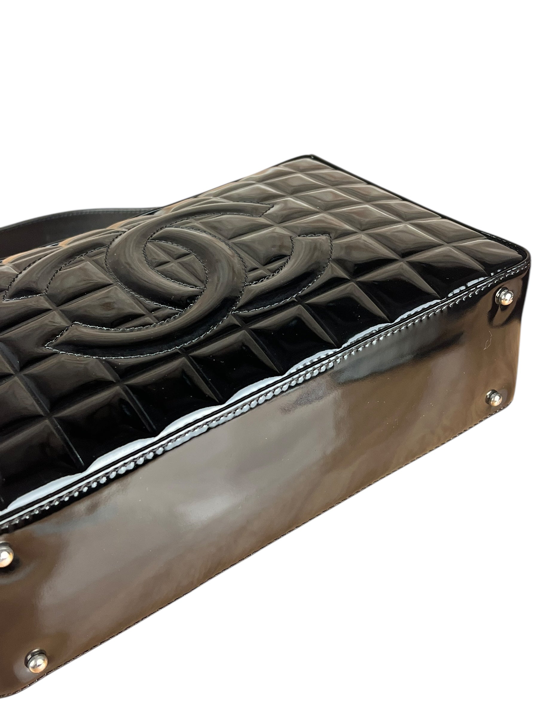 Chanel Black Patent Chocolate Bar Shoulder Bag '02