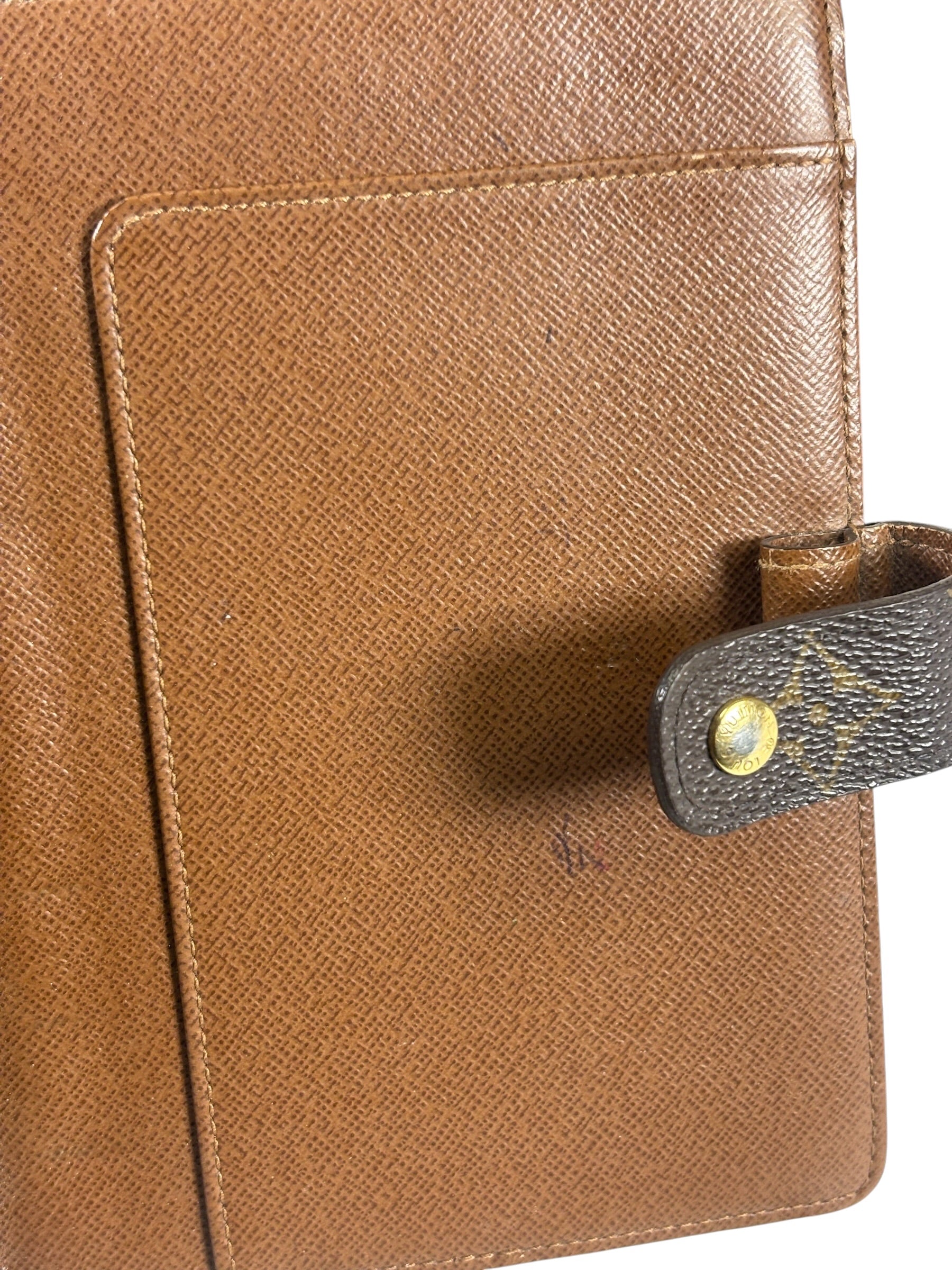 Louis Vuitton Monogram Medium Ring Agenda Cover
