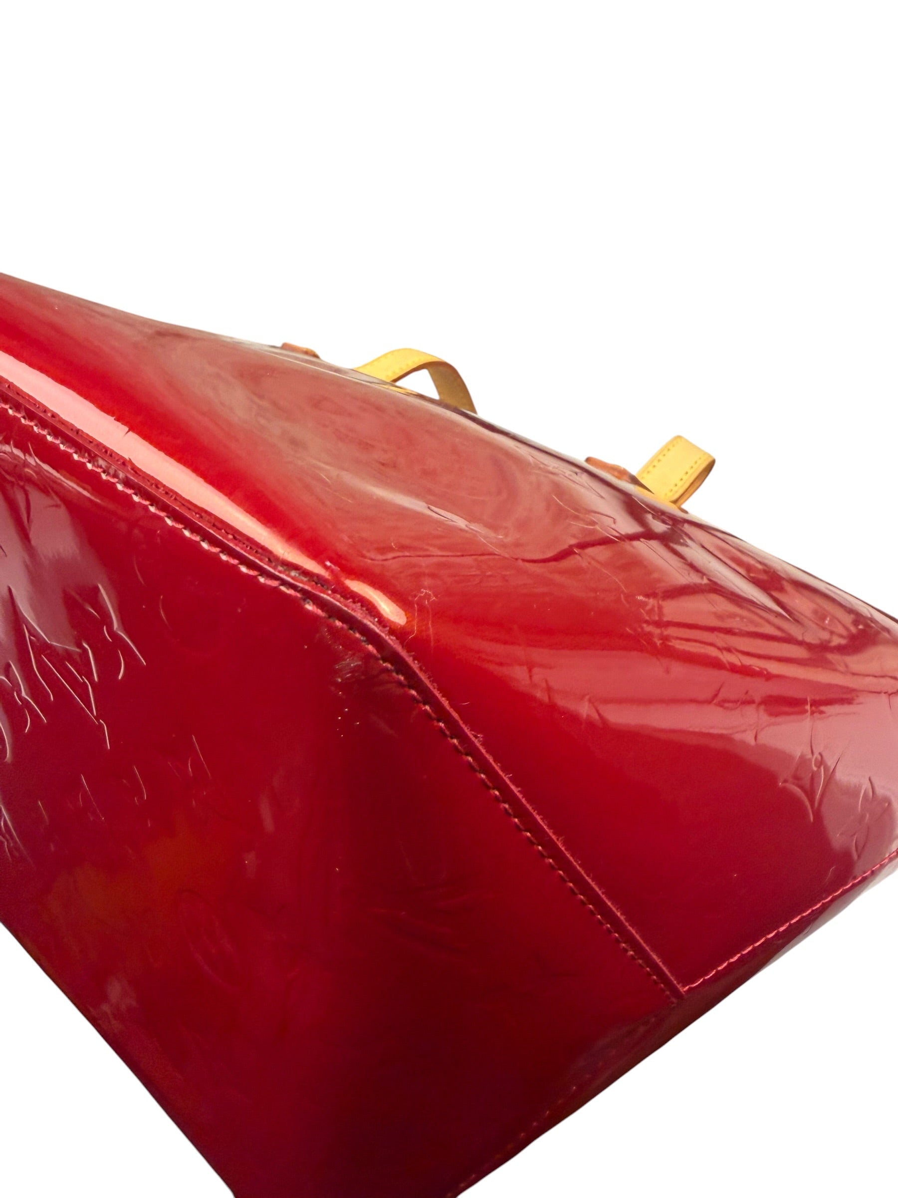 Louis Vuitton Red Monogram Vernis Bellevue Handbag PM