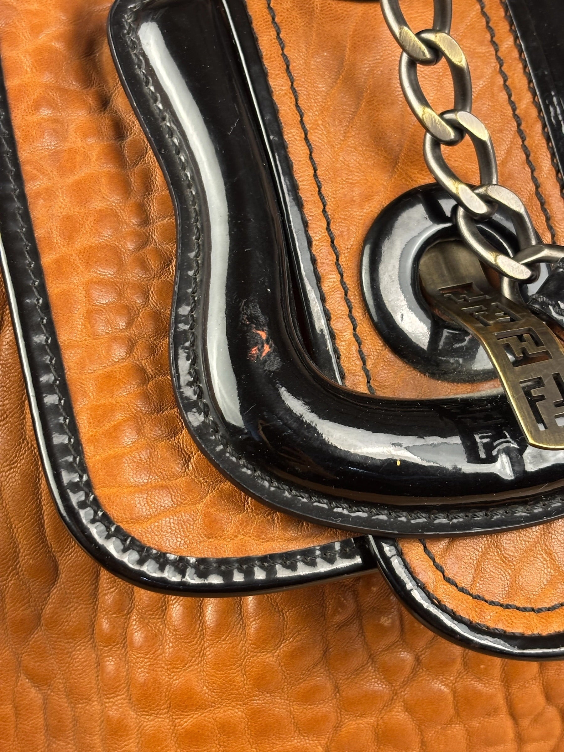 Fendi Vintage Brown/Black Leather B Shoulder Bag
