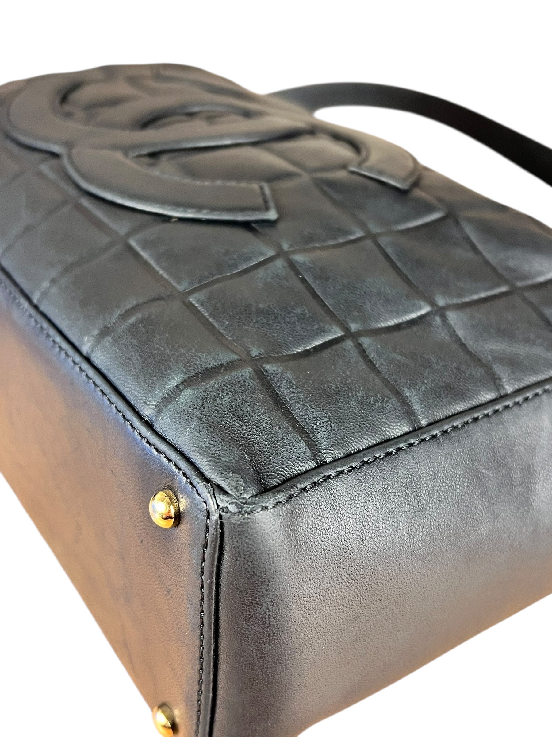 Chanel CC Chocolate Leather Shoulder Bag 2000