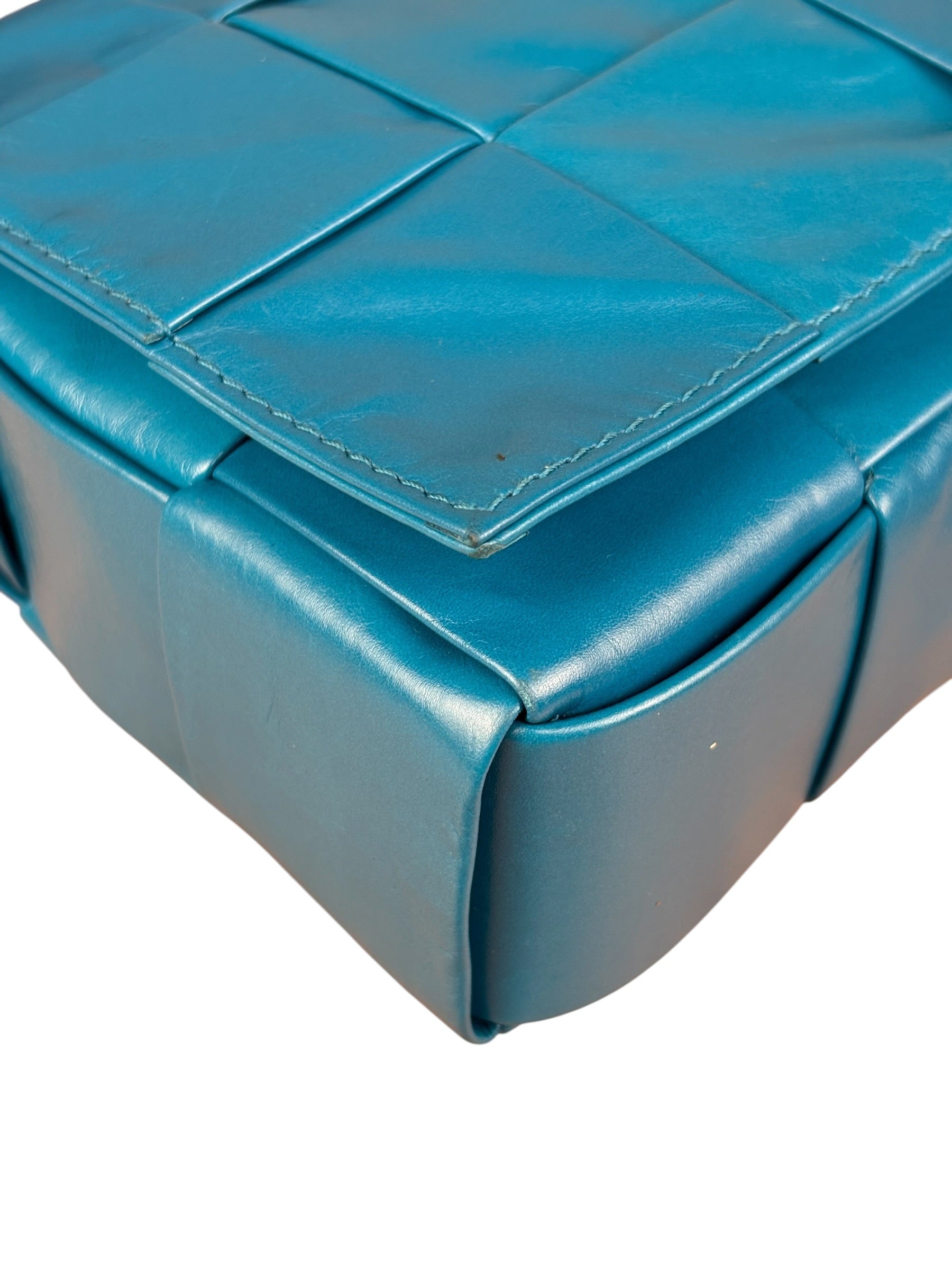 Bottega Veneta Cyan Leather Cassete Bag