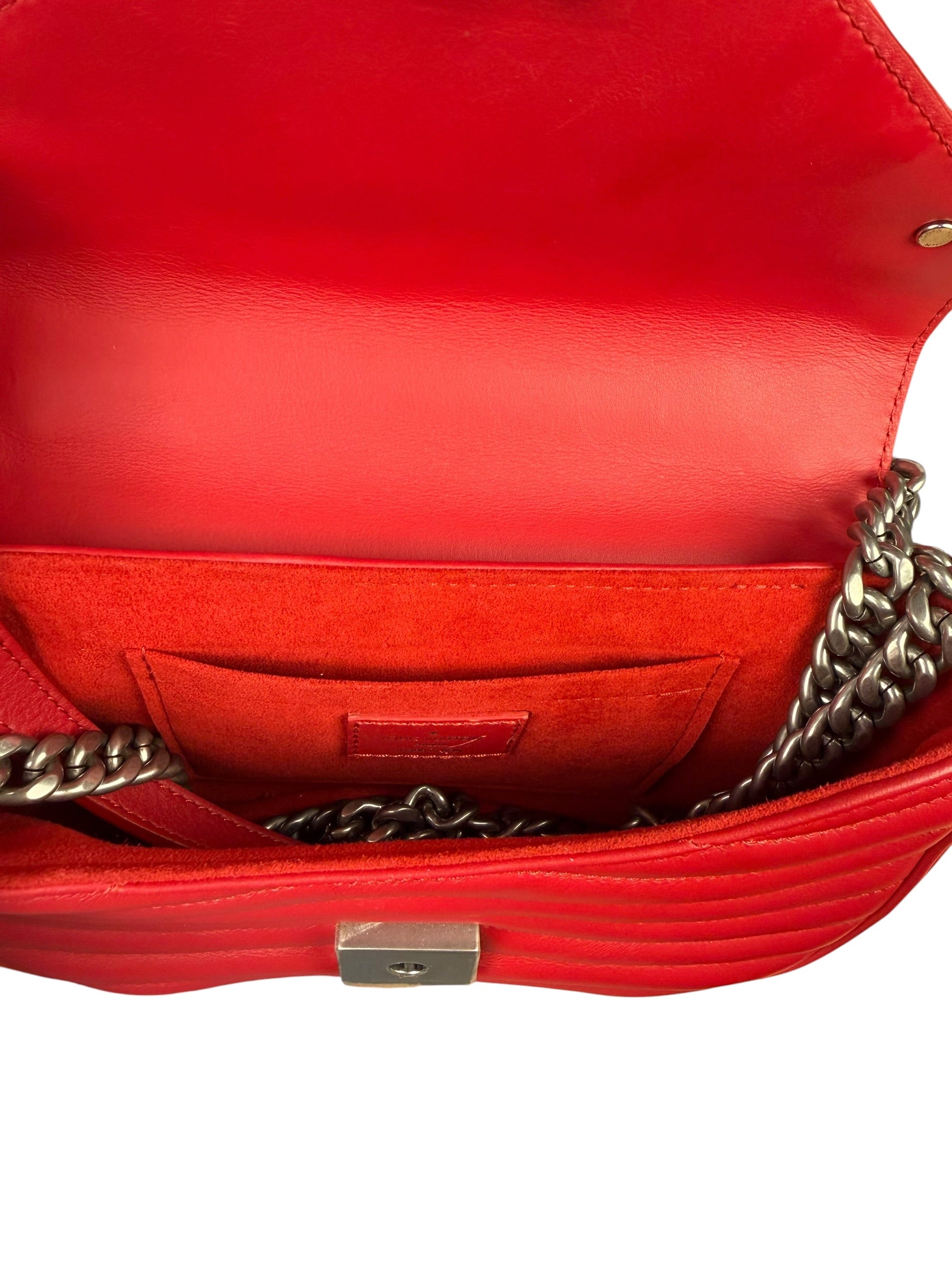 Louis Vuitton Red Leather New Wave Chain Flap Bag MM