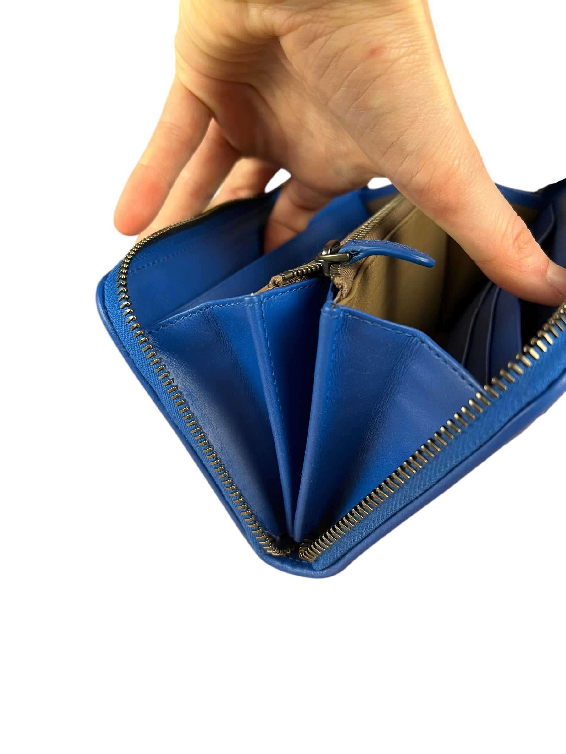 Bottega Veneta Intrecciato Long Wallet Blue