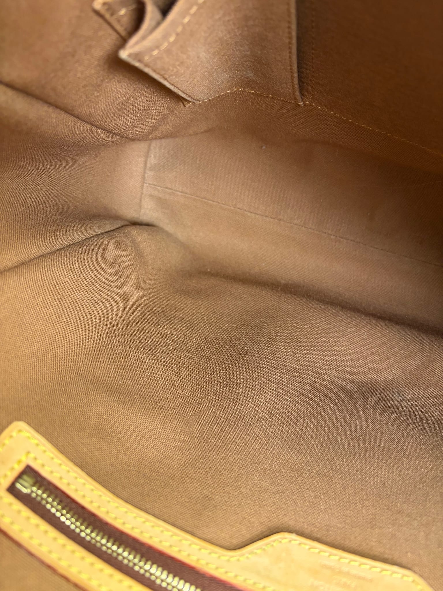 Louis Vuitton Monogram Abbesses Messenger Bag GM