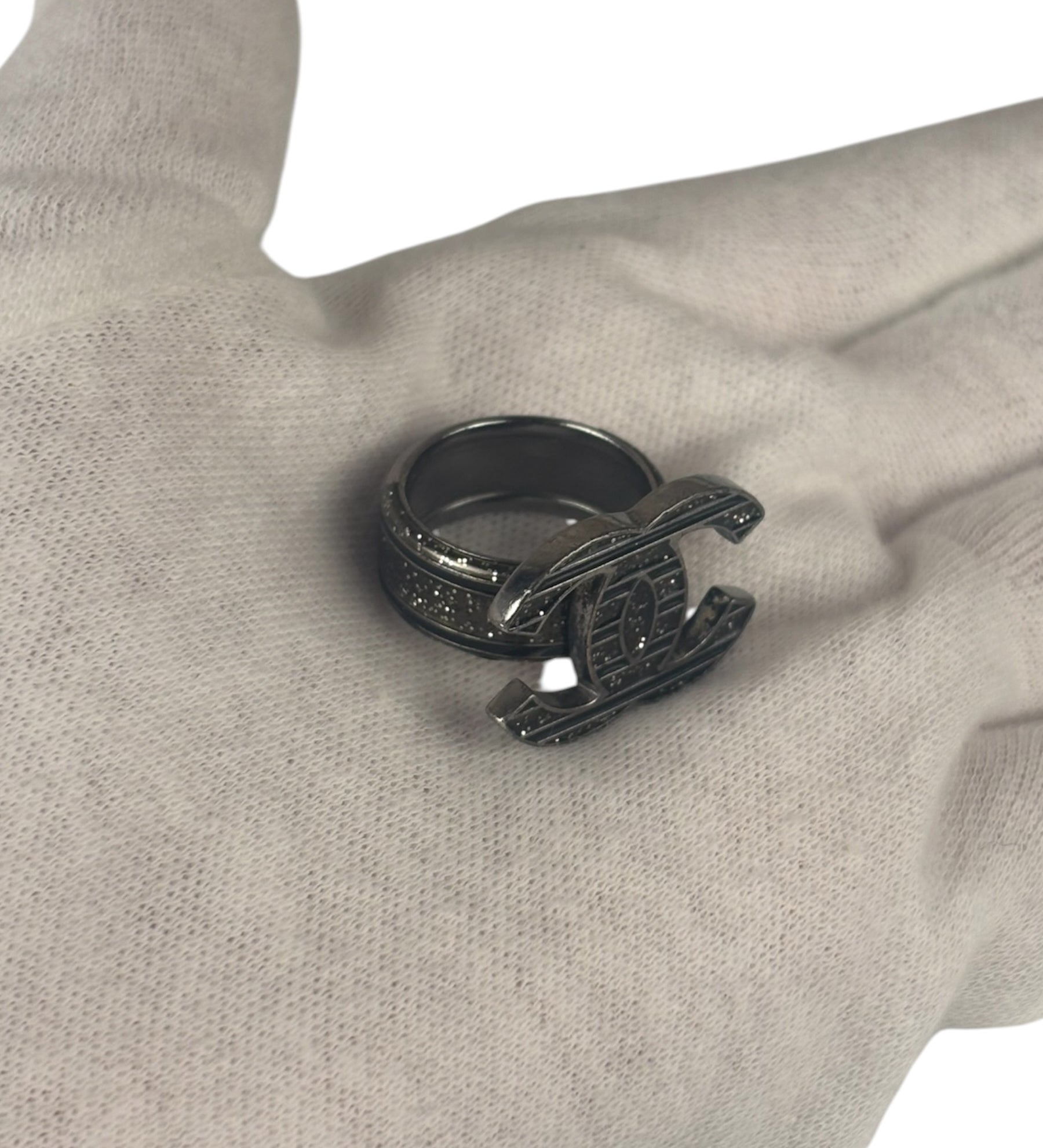 Chanel Strass CC Ring Size 6.5