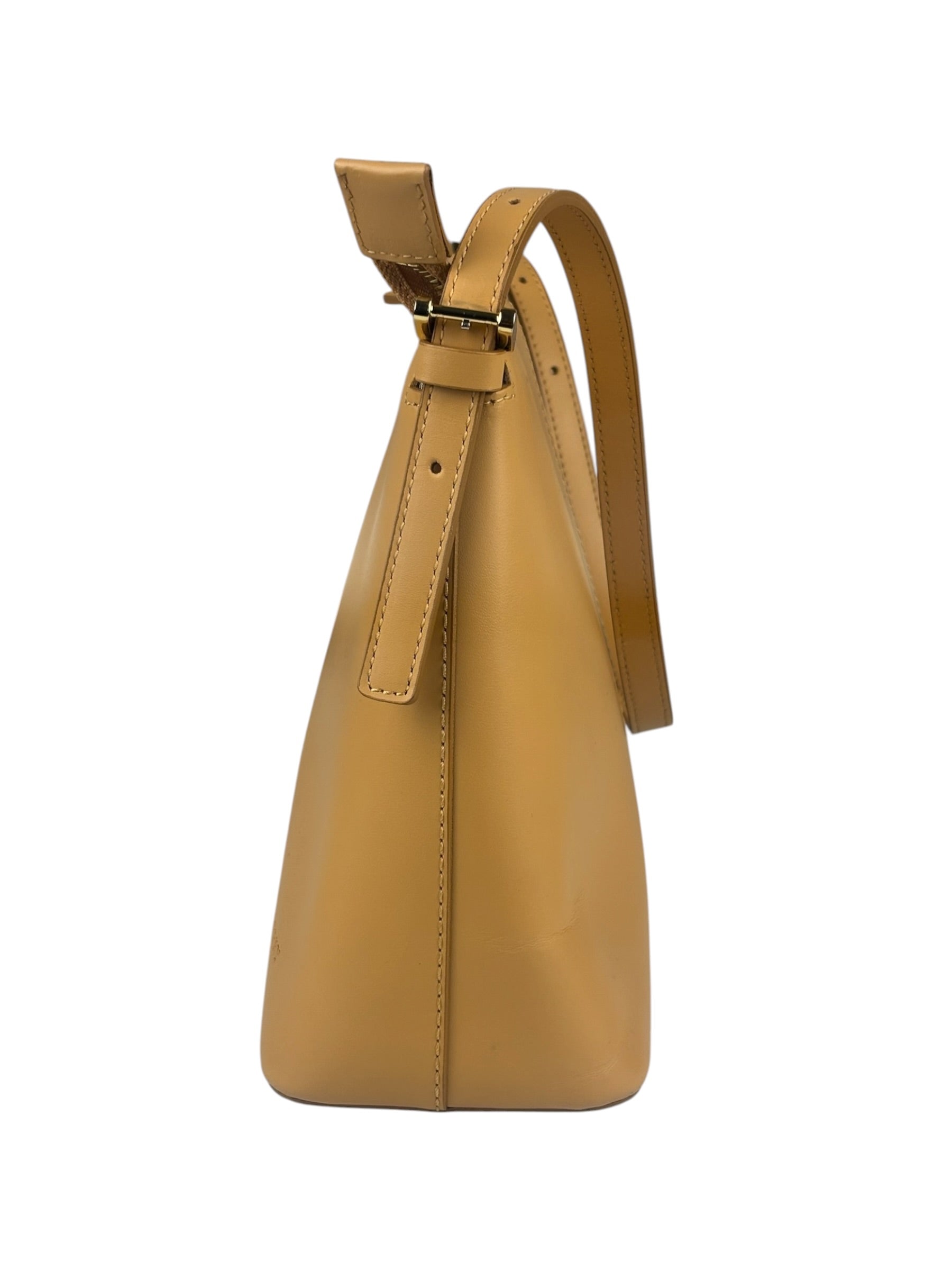 Burberry Vintage Beige Leather Shoulder Bag