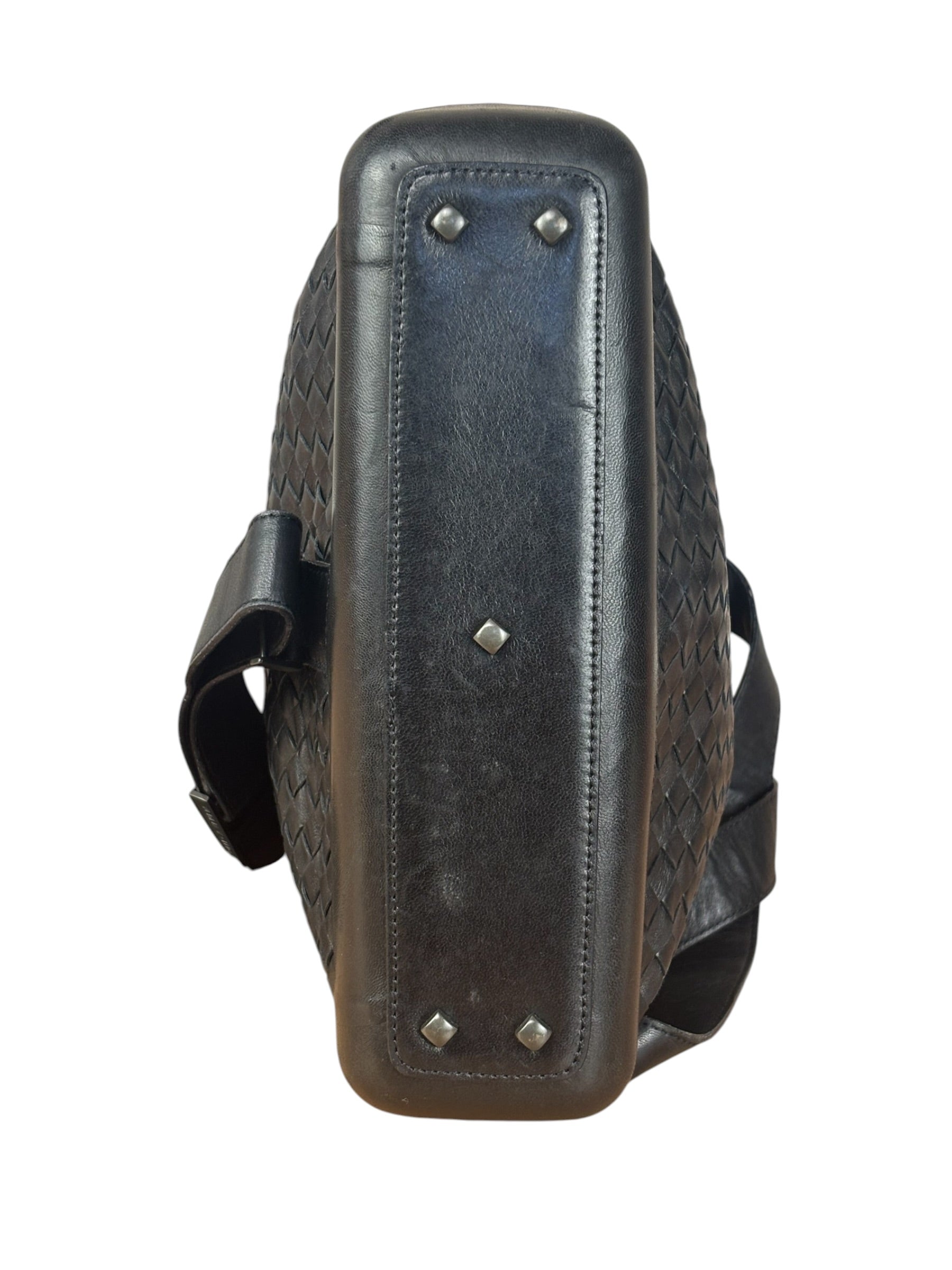 Bottega Veneta Black Intrecciato weave Shoulder bag