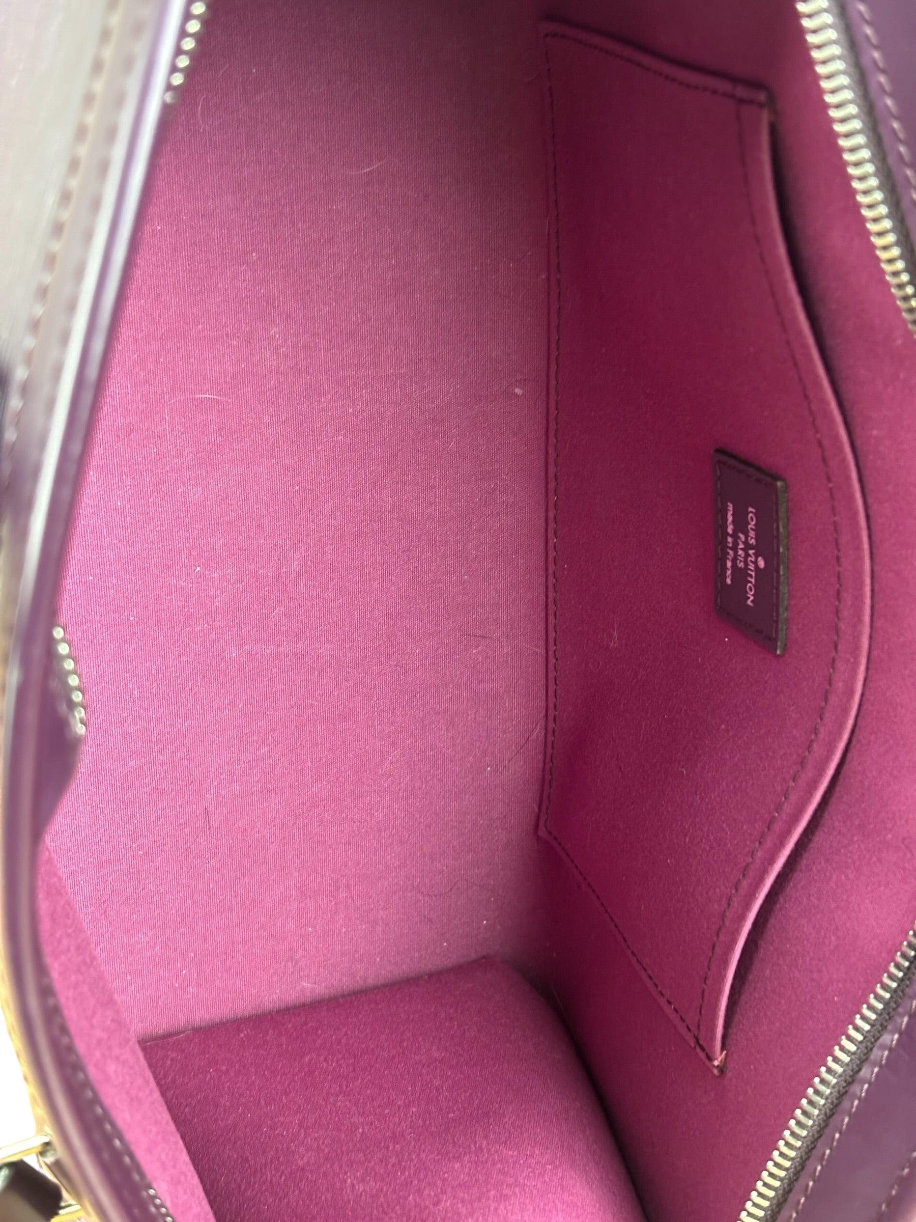 Louis Vuitton Purple Madeleine Epi Leather HandBag