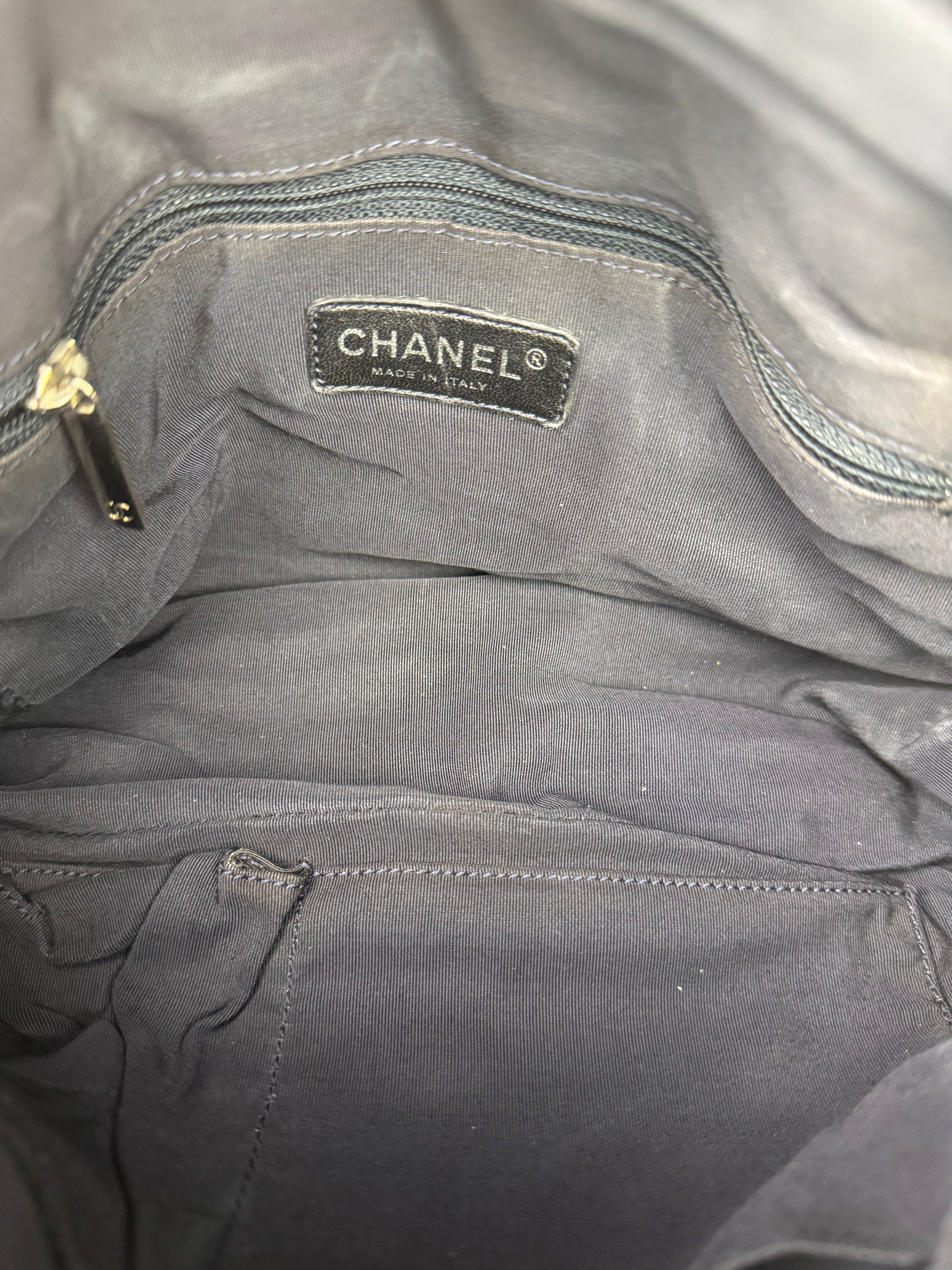 Chanel Grey/Black Quilted Nylon Bubble Shoulder Bag 2009