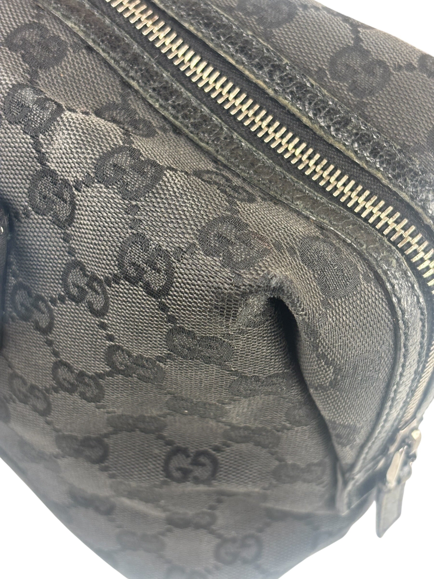Gucci Black GG Canvas Monogram Hand Bag