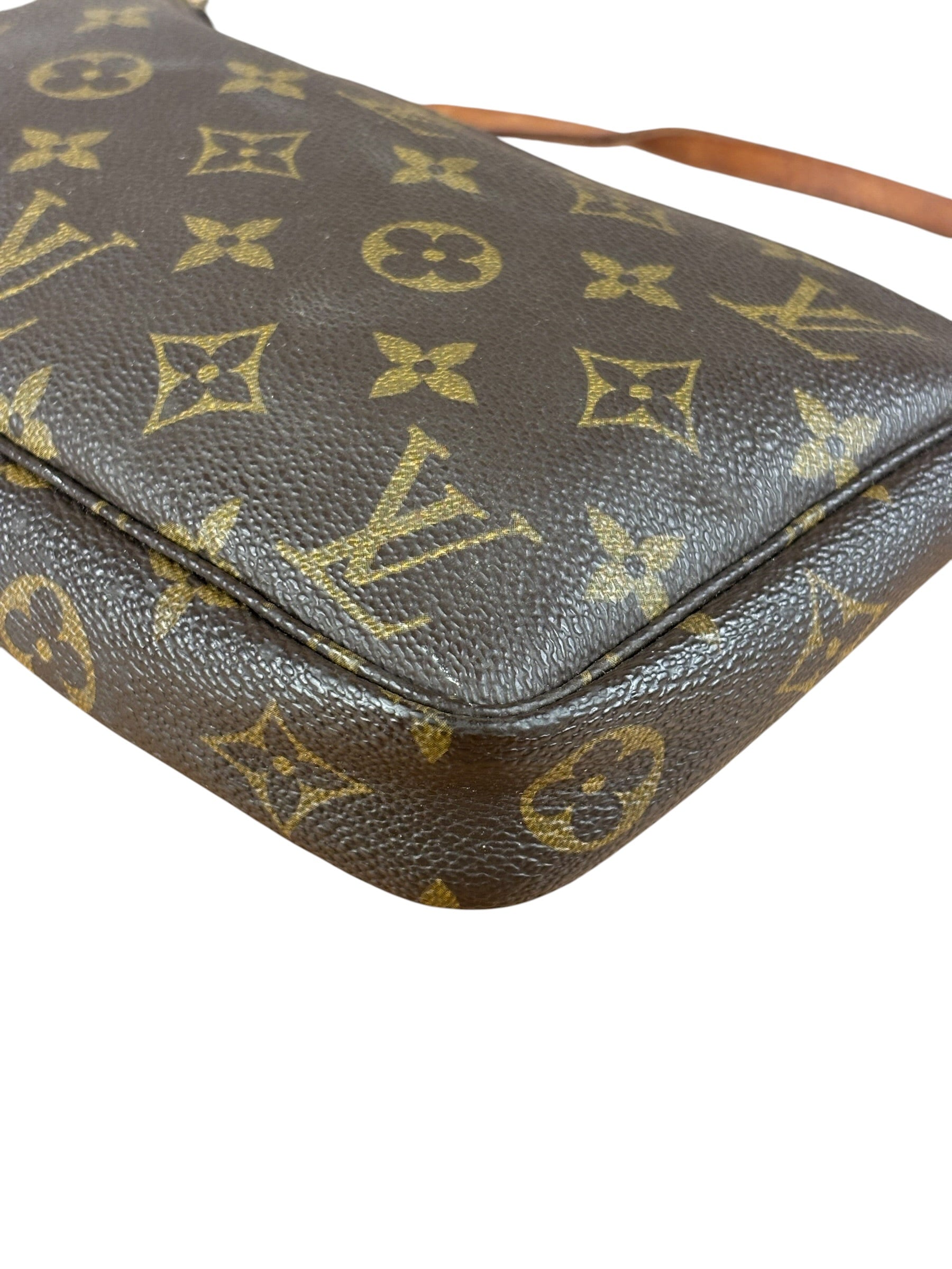 Louis Vuitton Monogram Pochette