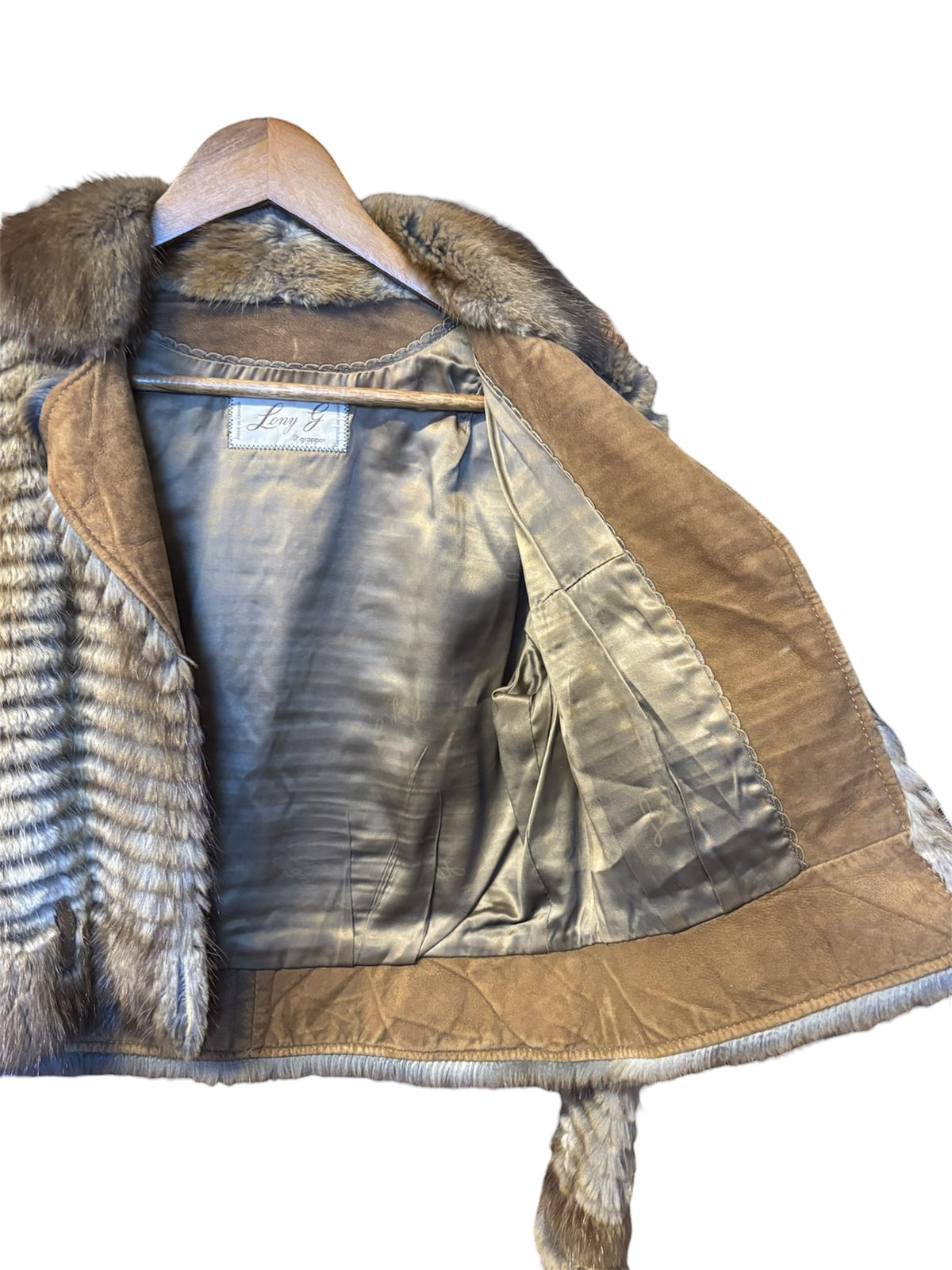 Vintage Gopper Crop Fit Striped Brown Mink Fur Coat