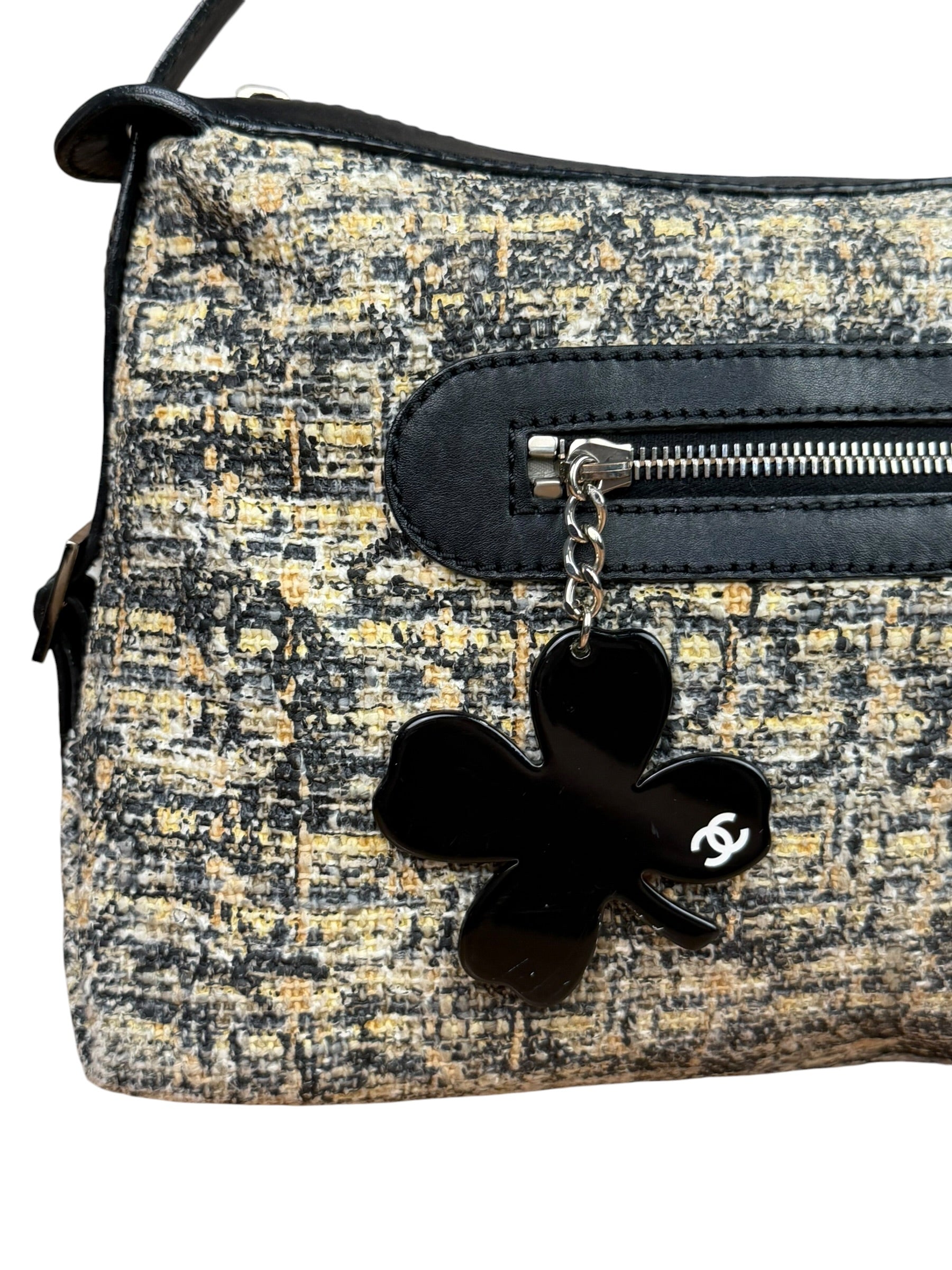 Chanel Black/Beige Tweed Clover Hobo Shoulder Bag '05-'06
