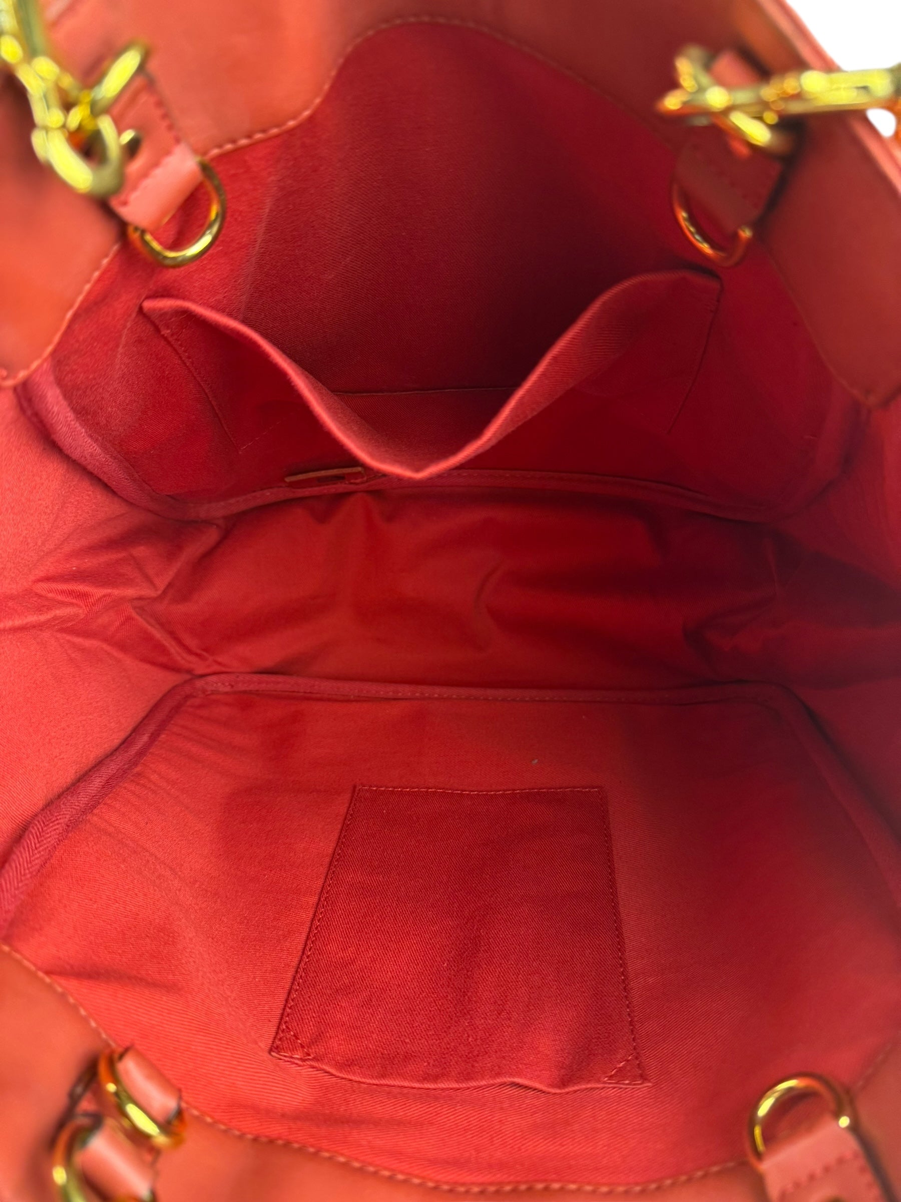 Chloé Eden Leather Cherry Shoulder Tote