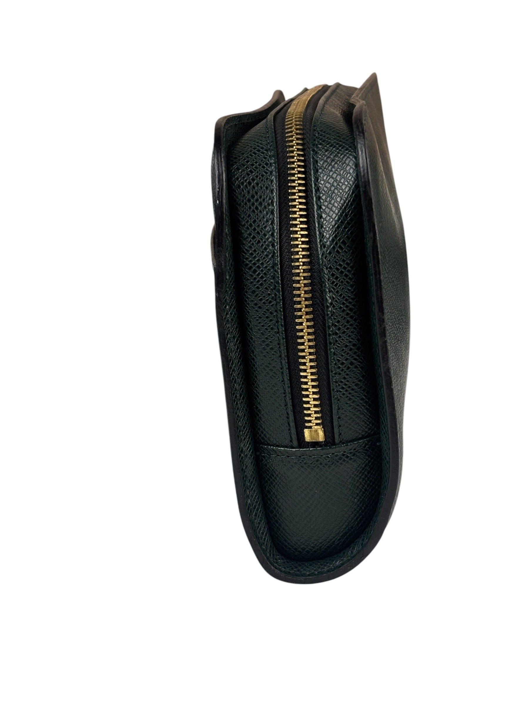 Louis Vuitton Green Taiga Leather Baikal Clutch