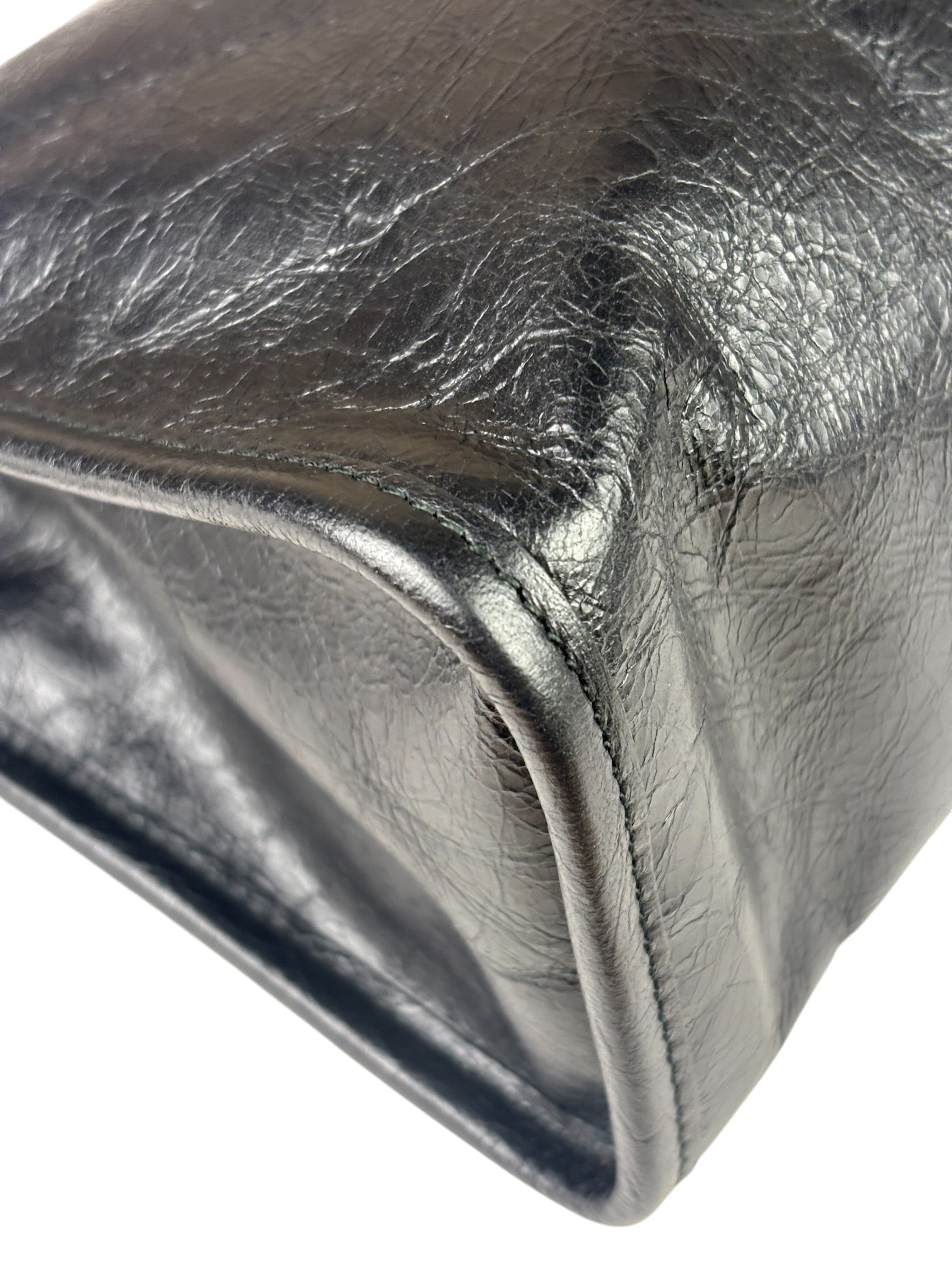 Gucci Black Leather Zip Clutch