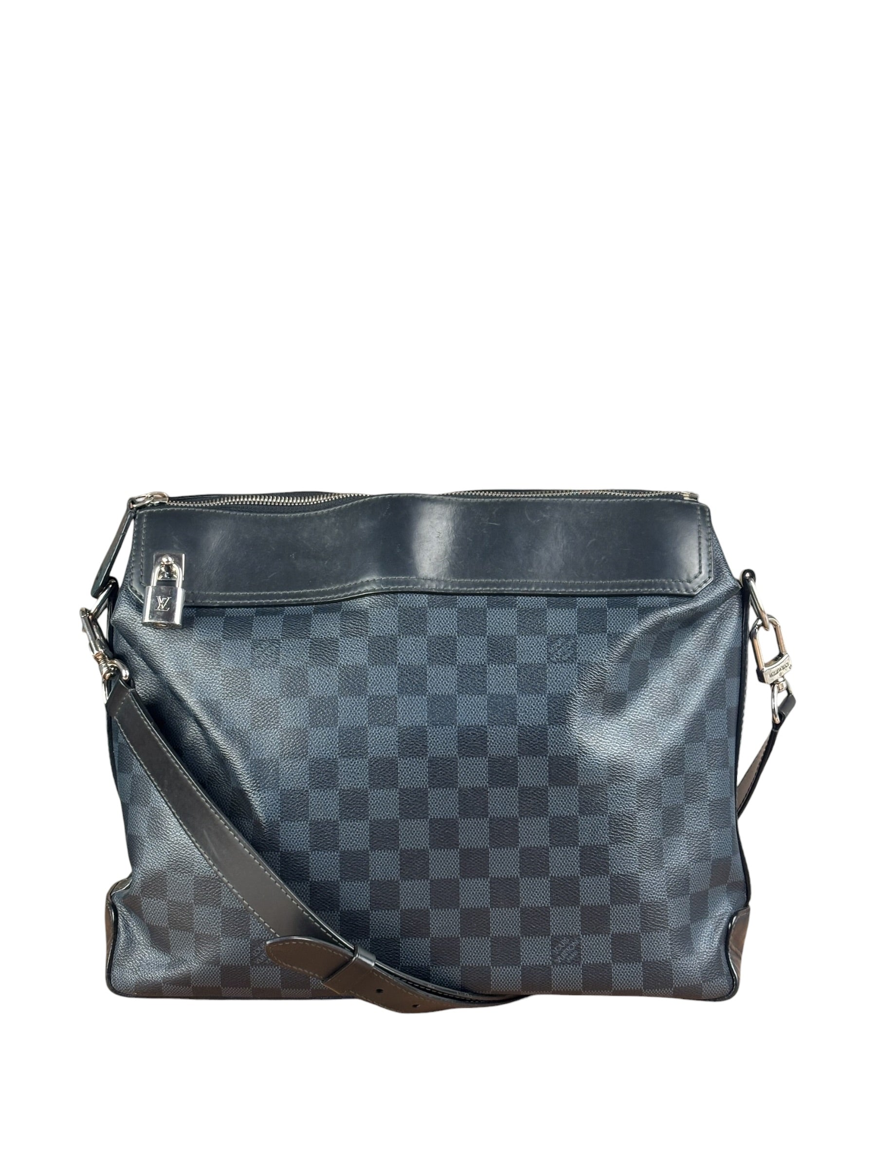 Louis Vuitton Damier Cobalt Greenwich Messenger Bag