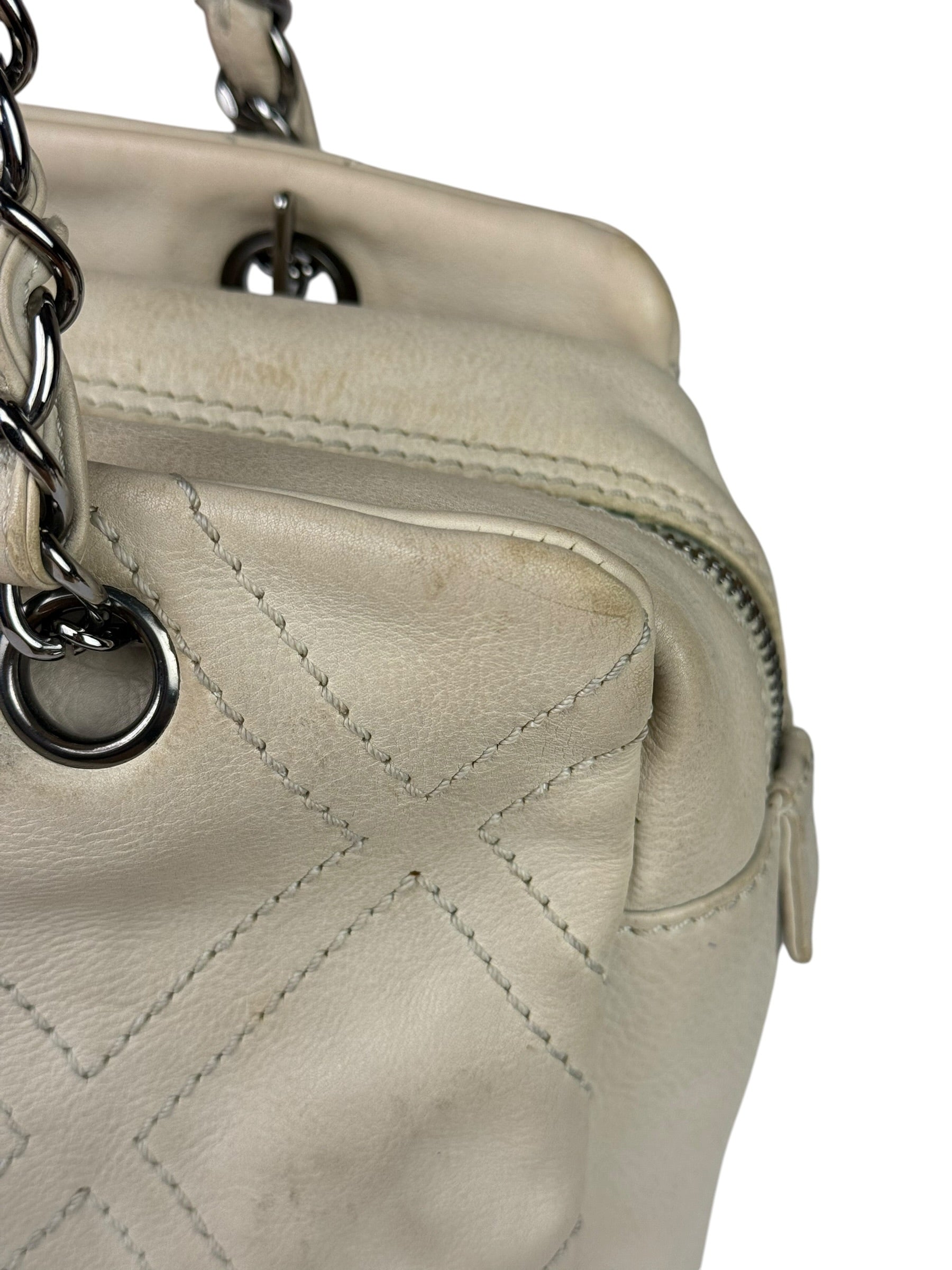 Chanel Cream Chevron Leather Outdoor Ligne Shoulder Bags  2005