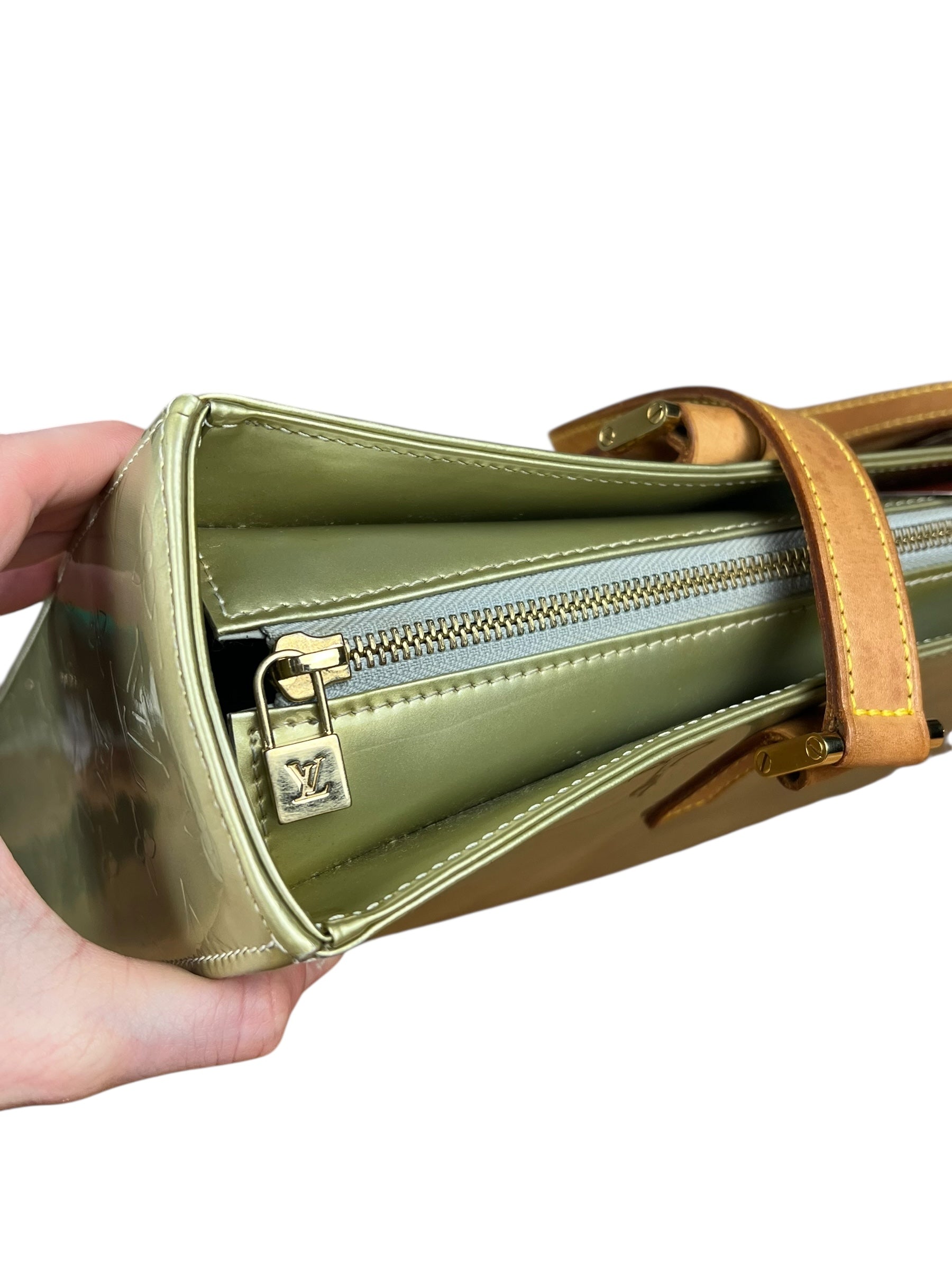 Louis Vuitton Vernis Monogram Columbus Handbag