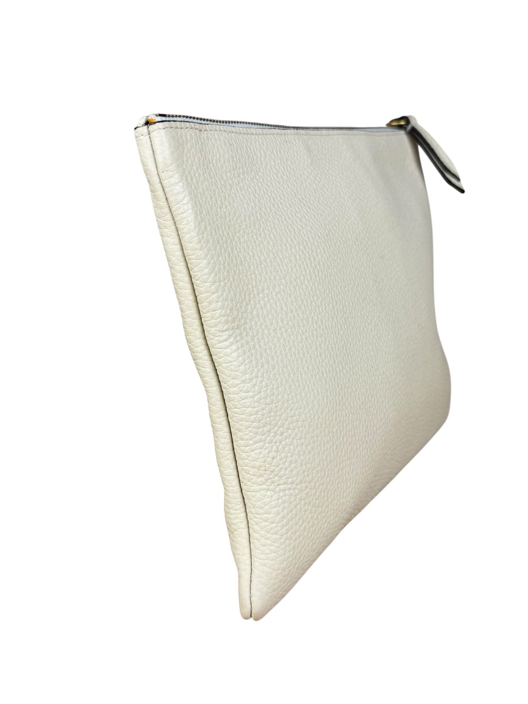 Gucci Ivory Pebbled Leather Bee Zip Clutch Pouch