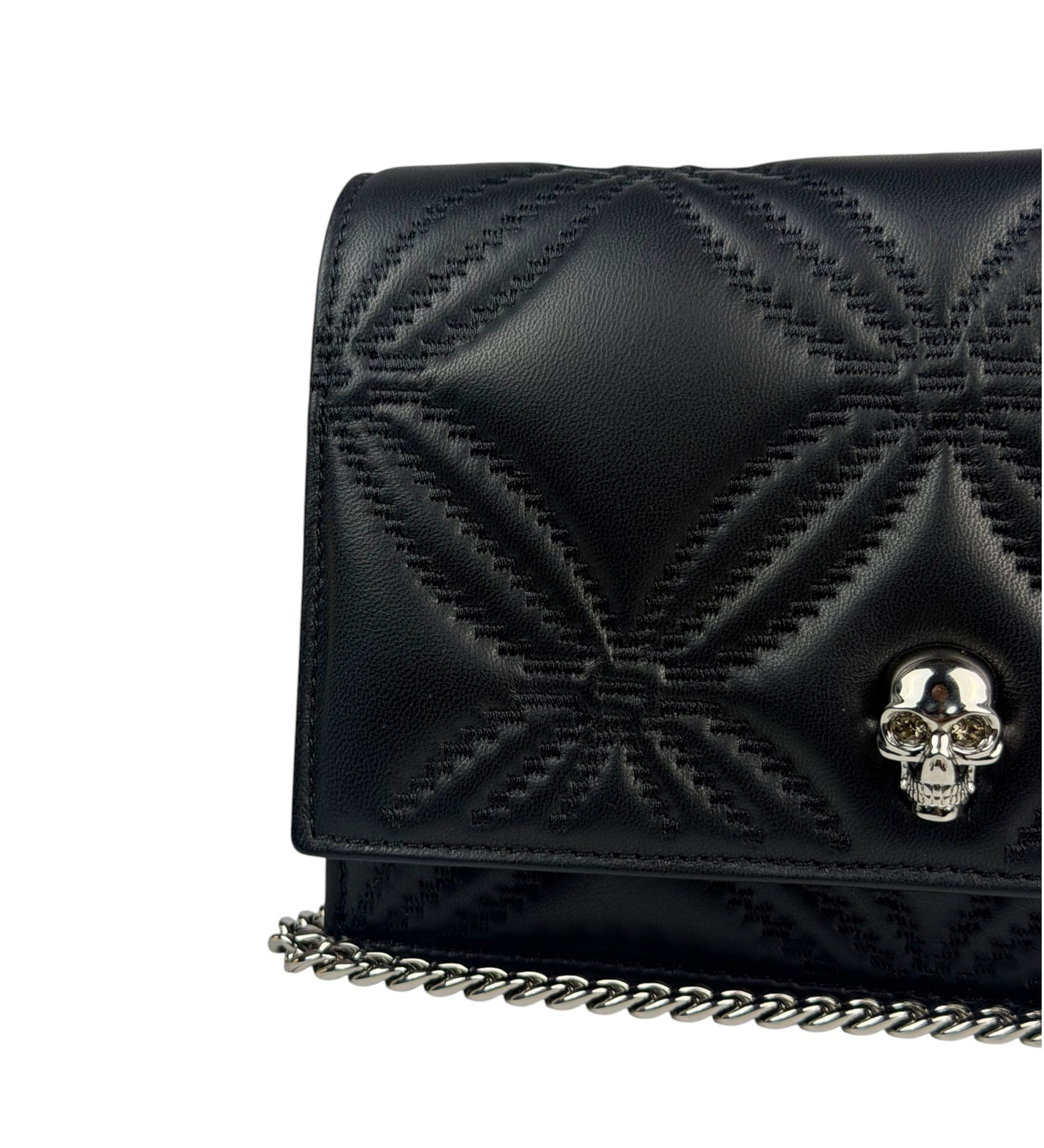 Alexander McQueen Black Leather Medium Skull Shoulder Bag