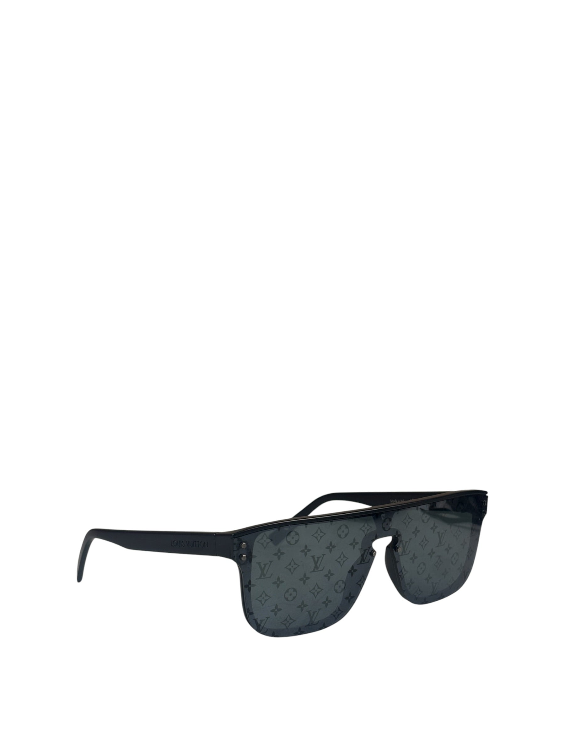 Louis Vuitton LV Waimea Monogram Sunglasses Black
