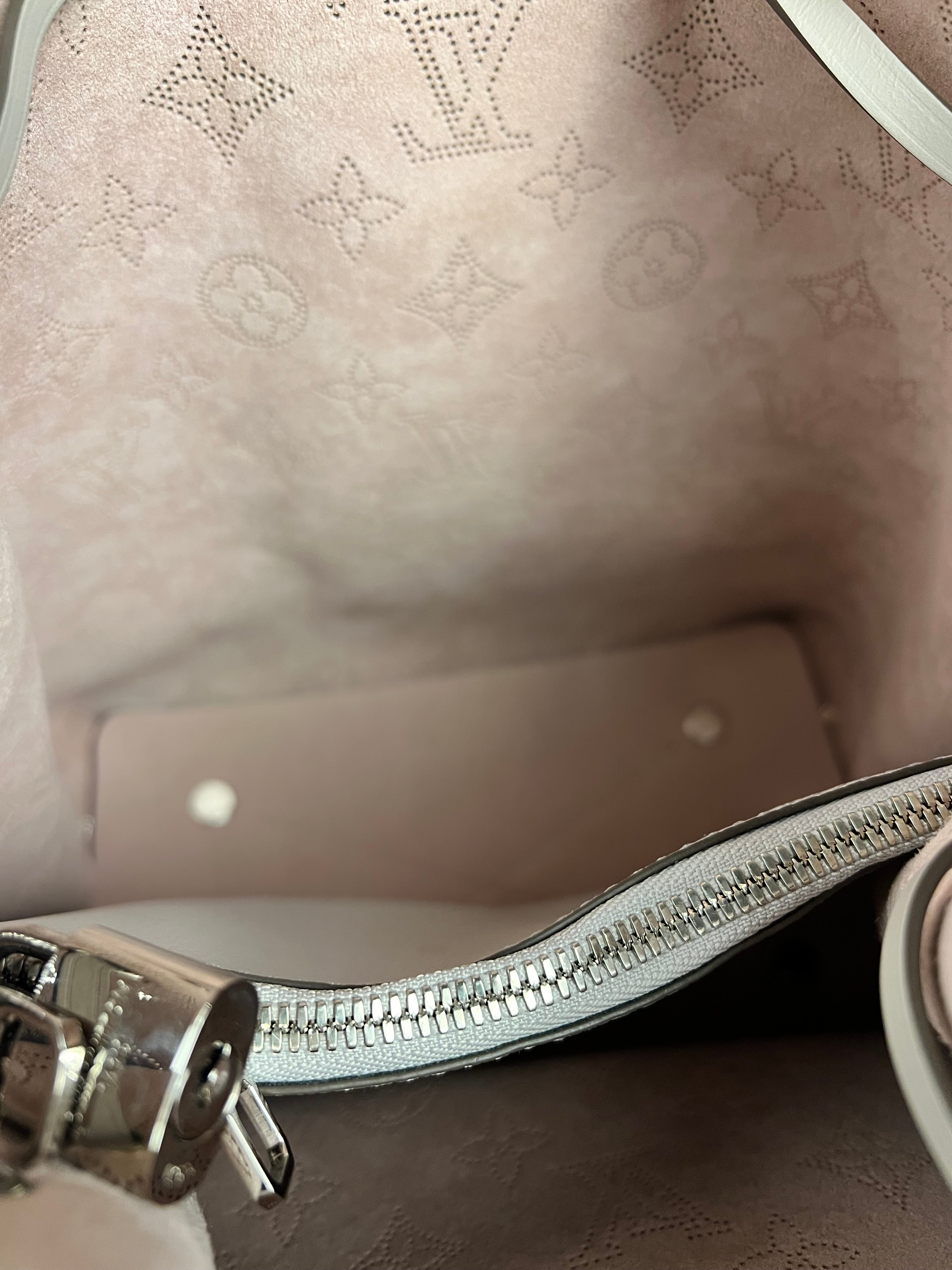 Louis Vuitton Leather Muria Bucket Bag