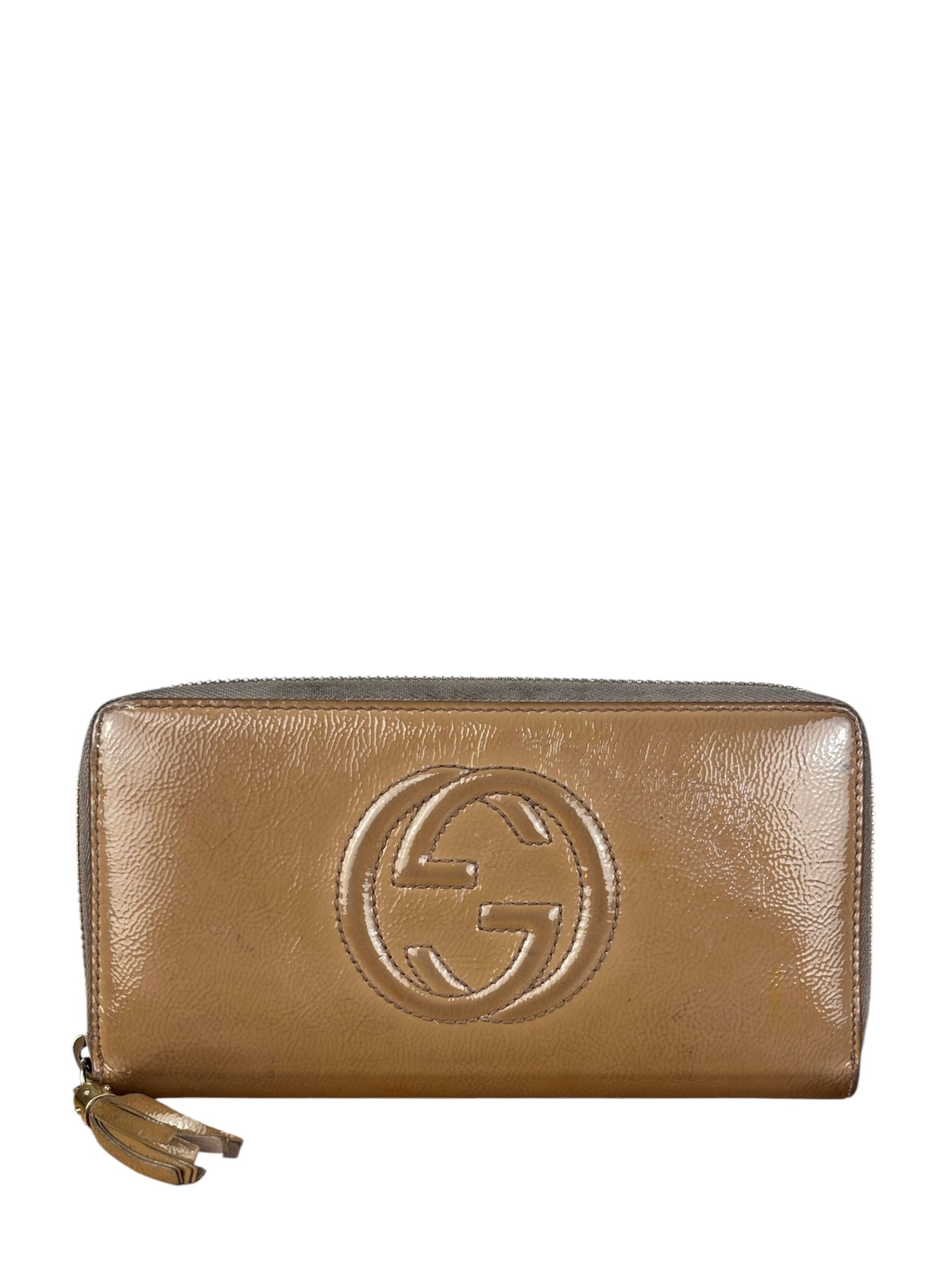 Gucci Interlocking GG Patent Zip Wallet