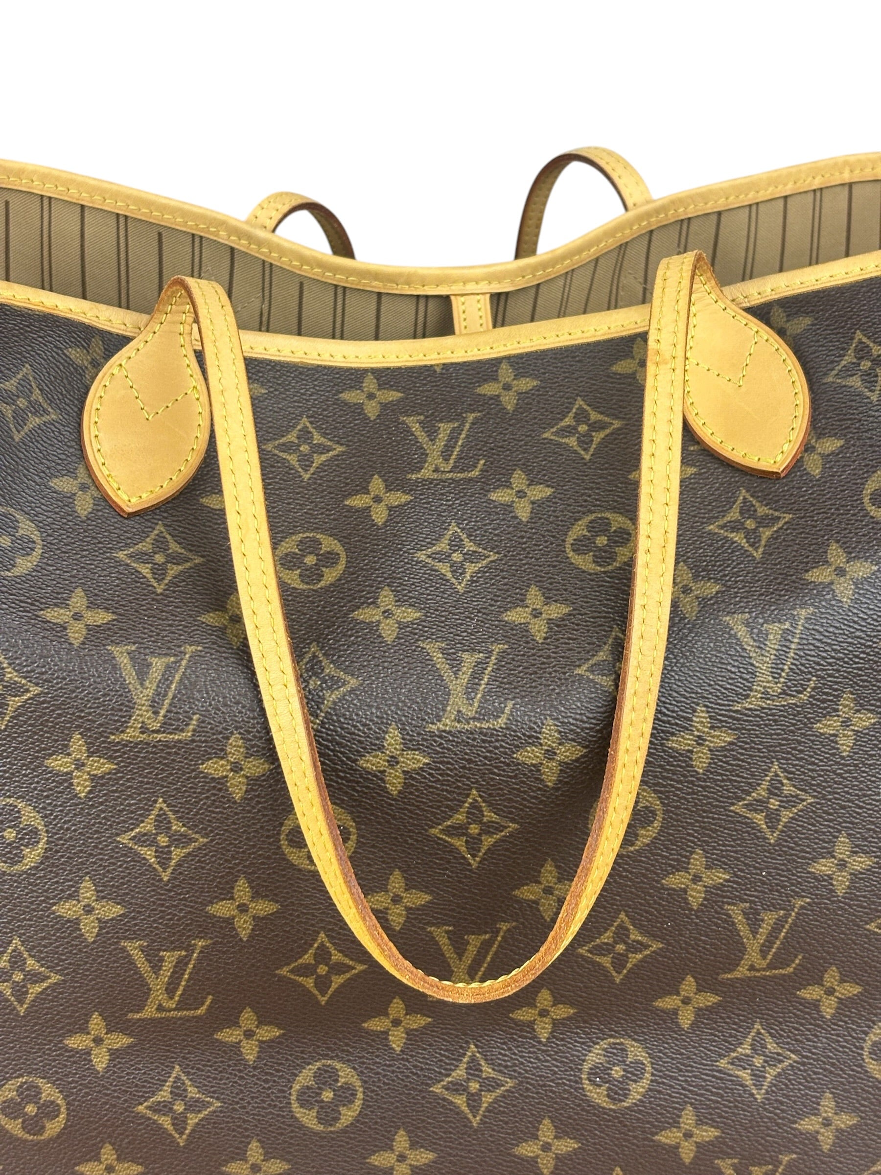 Louis Vuitton Monogram Neverfull Tote Bag GM
