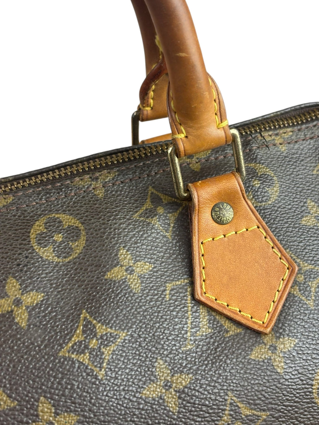 Louis Vuitton Monogram Speedy 30