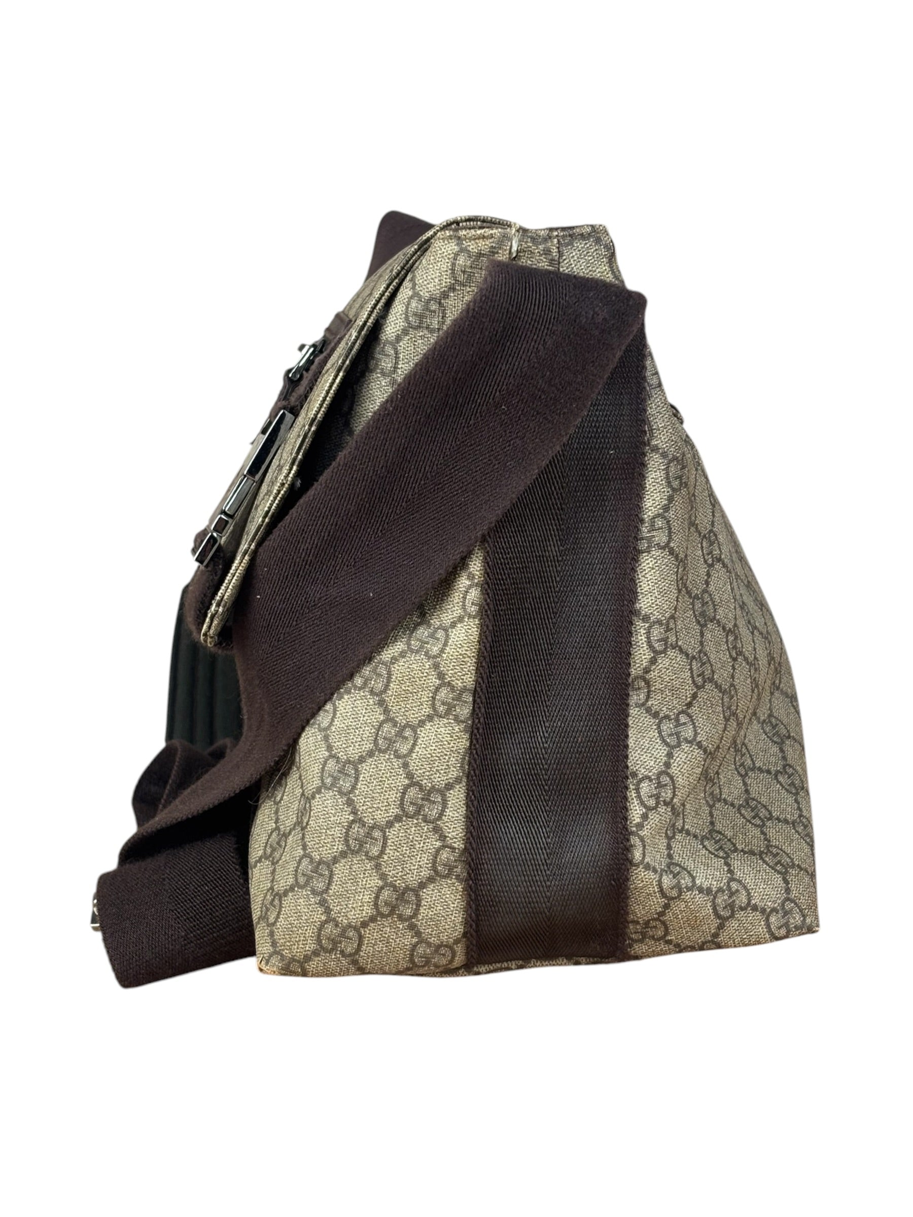 Gucci GG Supreme Messenger Bag