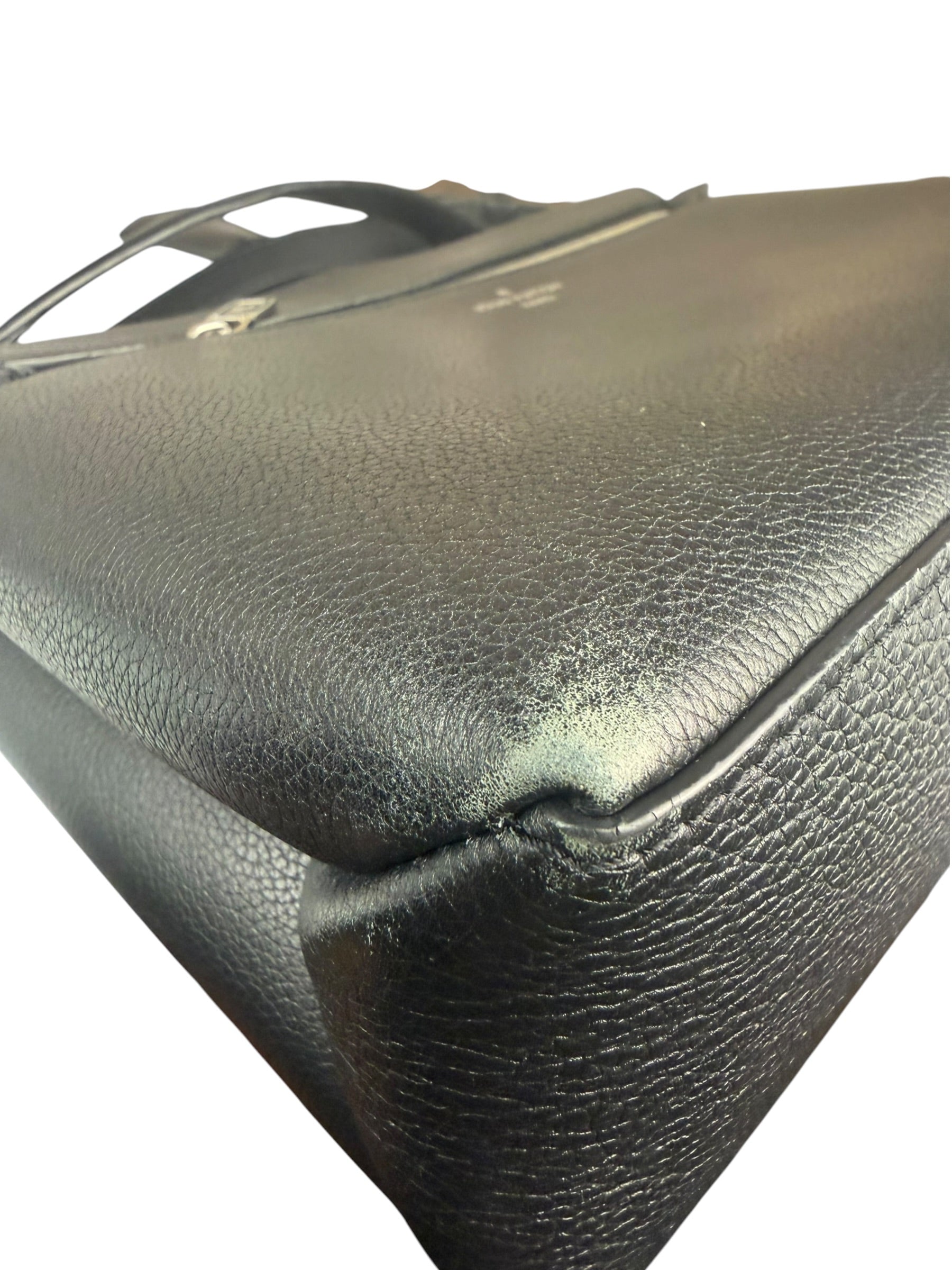 Louis Vuitton Black Pebbled Leather Taurillon Lockme Two-Way Bag