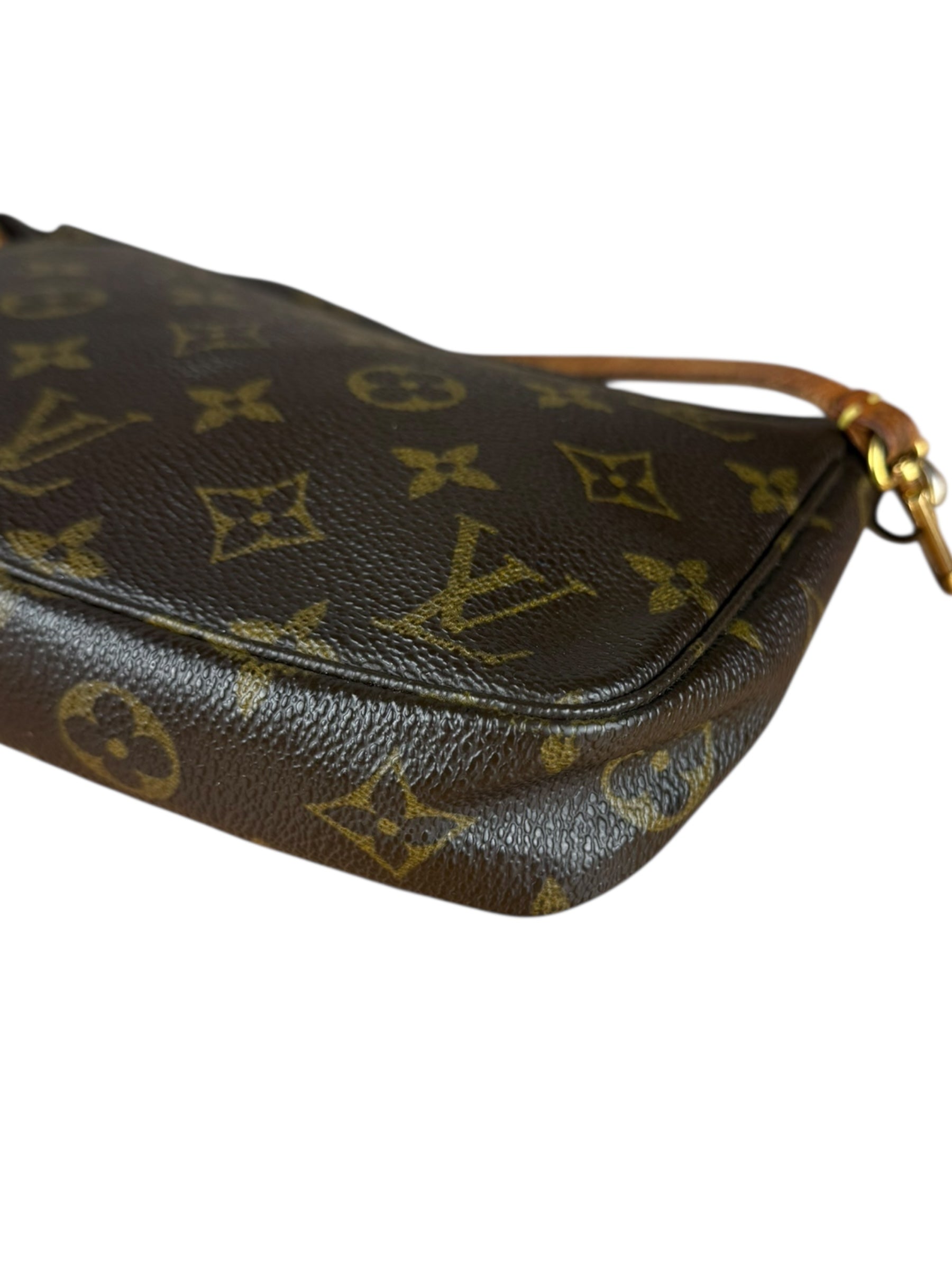 Louis Vuitton Monogram Pochette
