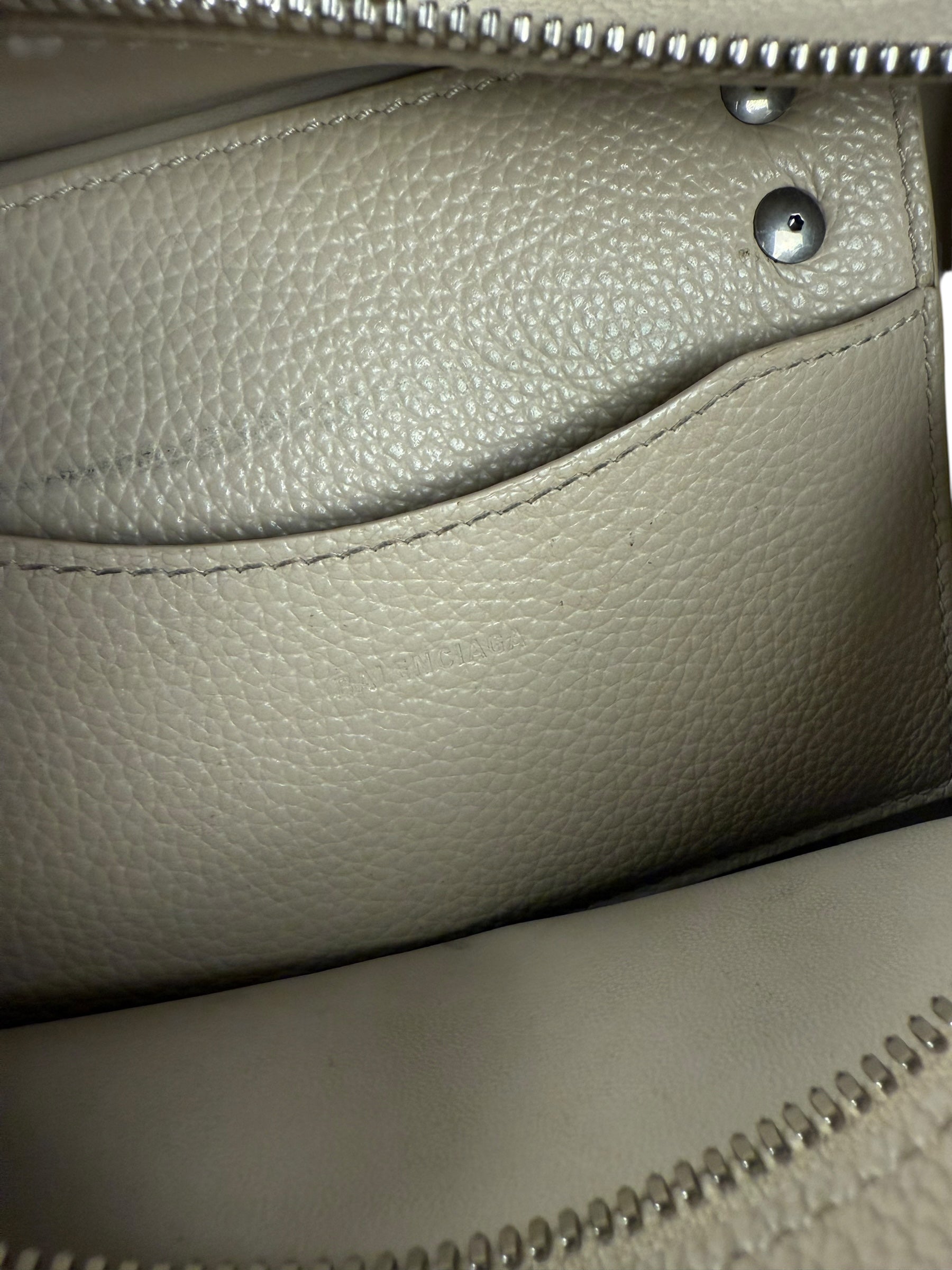 Balenciaga Neo Classic City Bag Grained Leather Tan