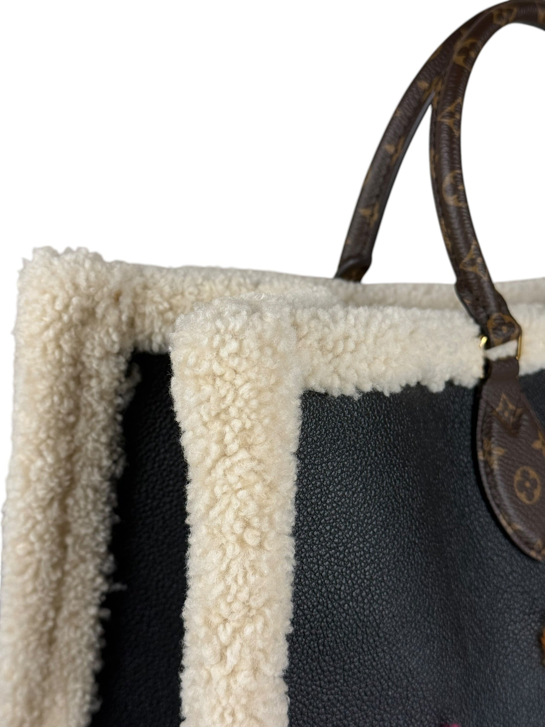 Louis Vuitton OnTheGo Black Leather 2020 Teddy Collection