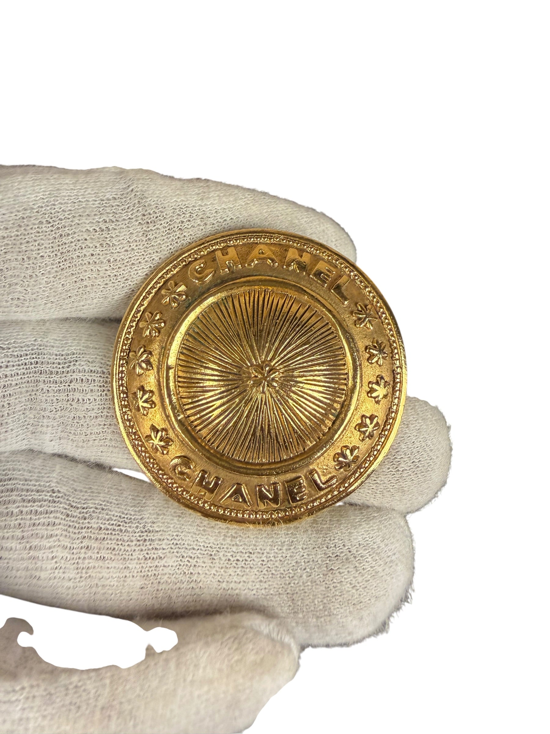 Chanel Vintage Gilded Sunburst Medalliion Button Brooch 1980s