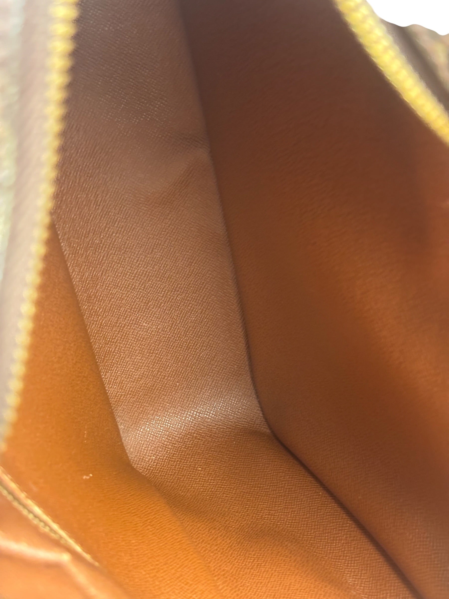 Louis Vuitton Vintage Monogram Nile Messenger Bag