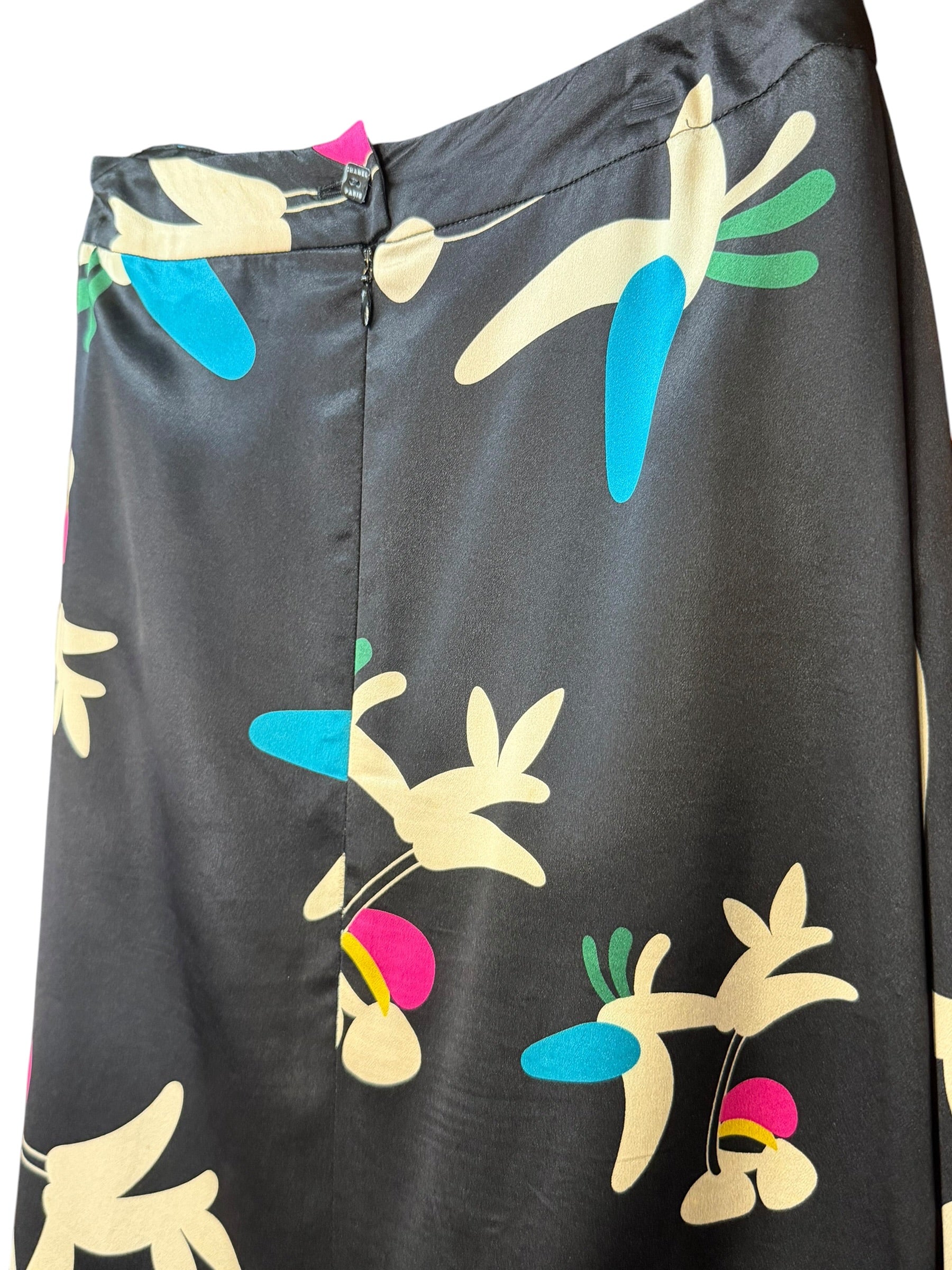 Chanel Vintage Karl Lagerfeld Spring/Summer 2000-00T Collection Silk Skirt
