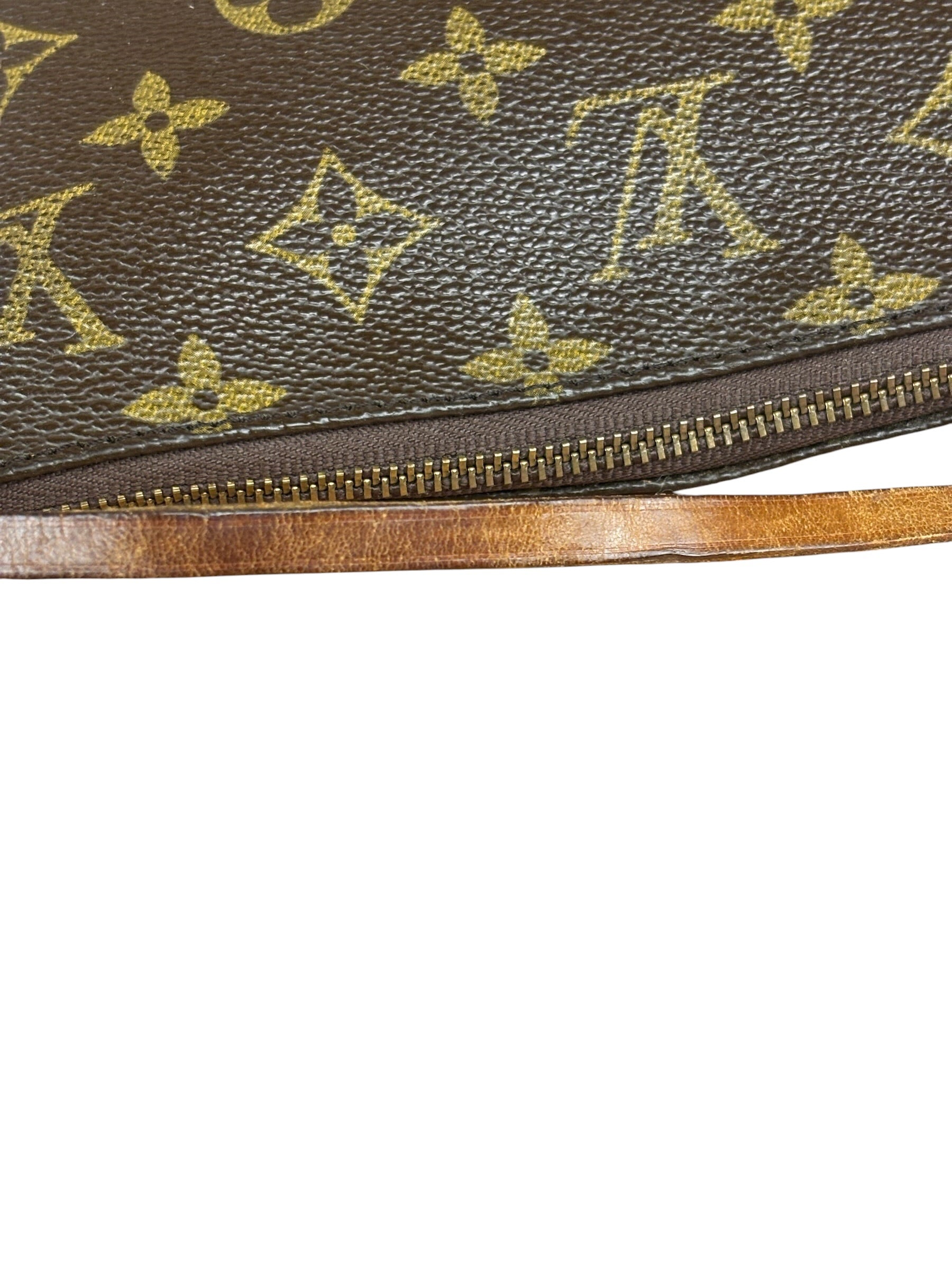 Louis Vuitton Monogram Pochette
