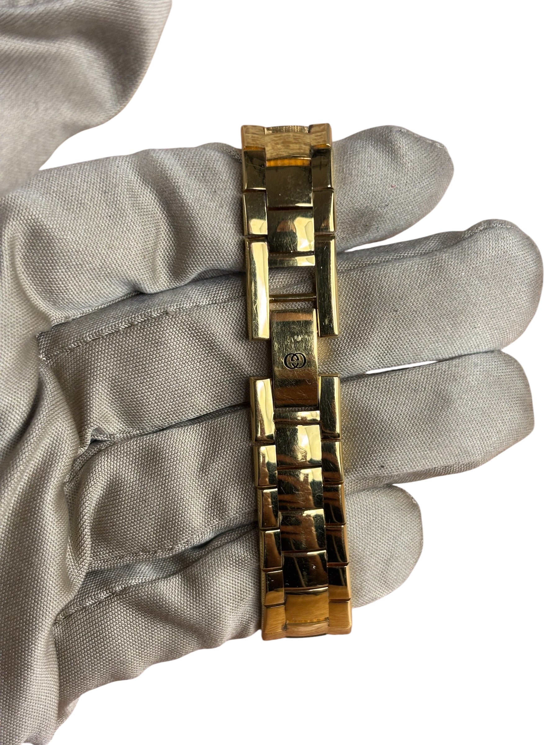 Gucci Vintage Gold-Plated Black Dial Roman Bezel Watch