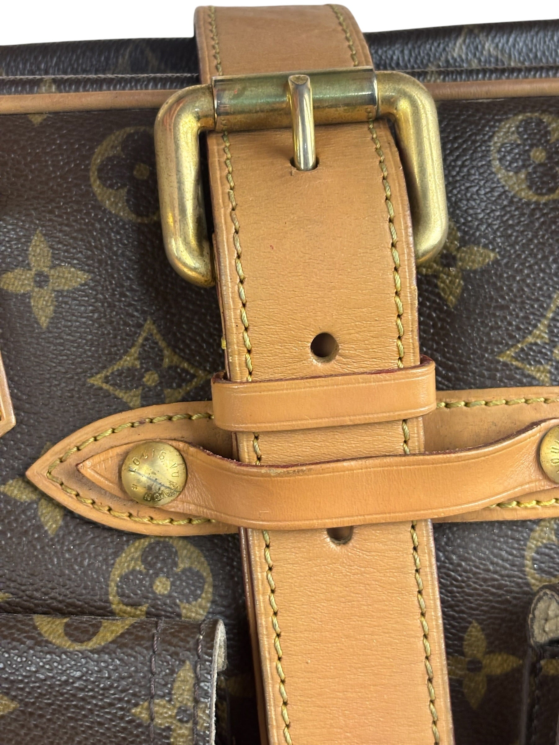 Louis Vuitton Monogram Manhattan Handbag MM