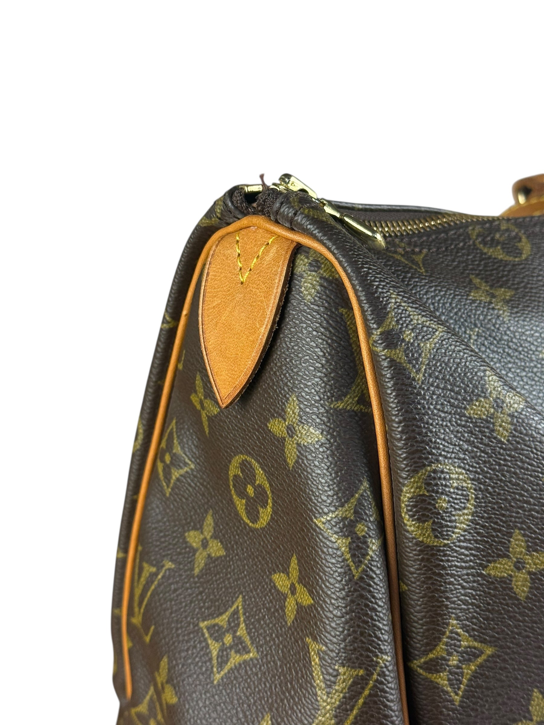 Louis Vuitton Monogram Sac Souple 50