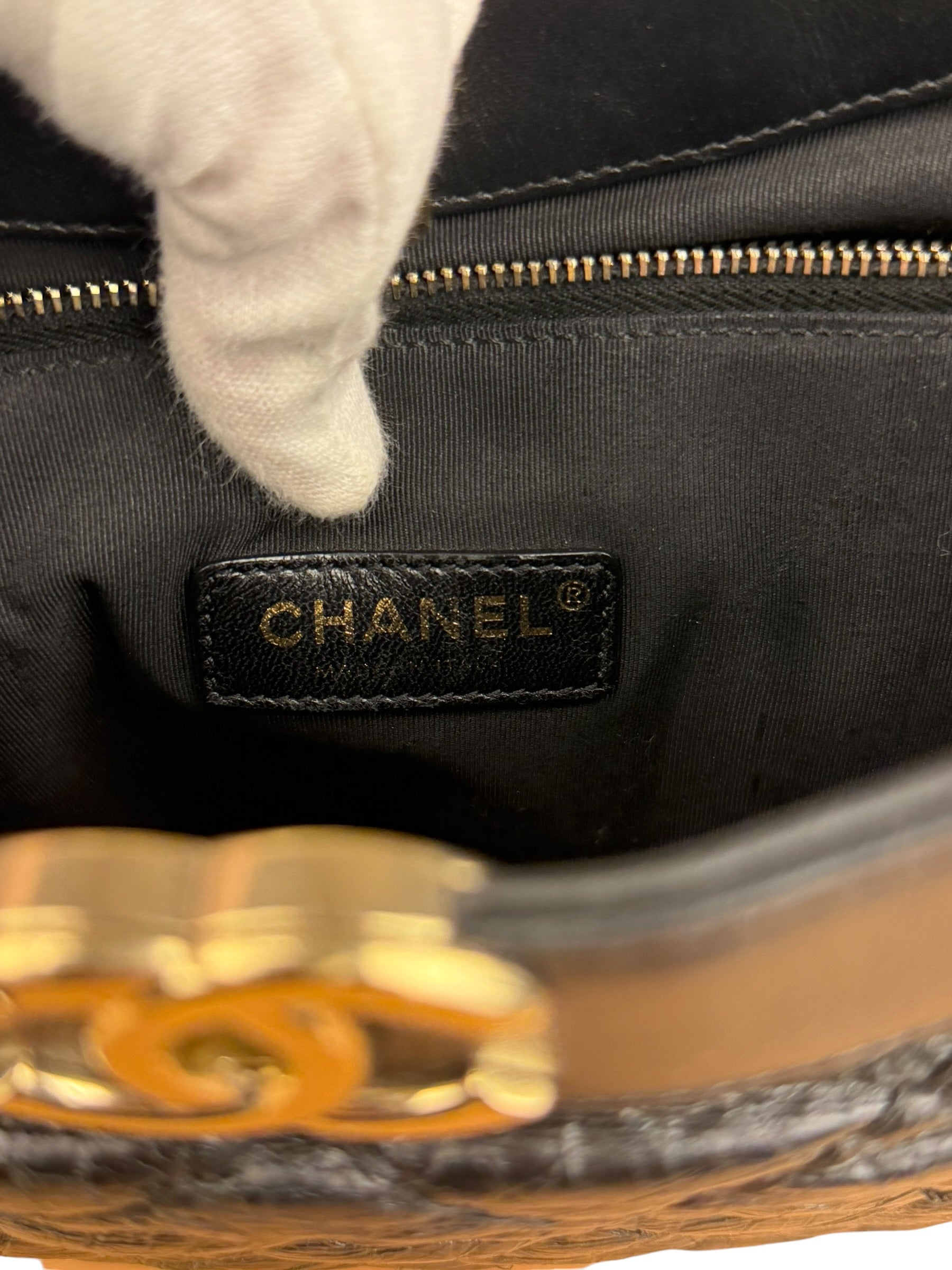 Chanel 31 Black Leather Quilted Shopping Clutch Shoulder Bag 2018