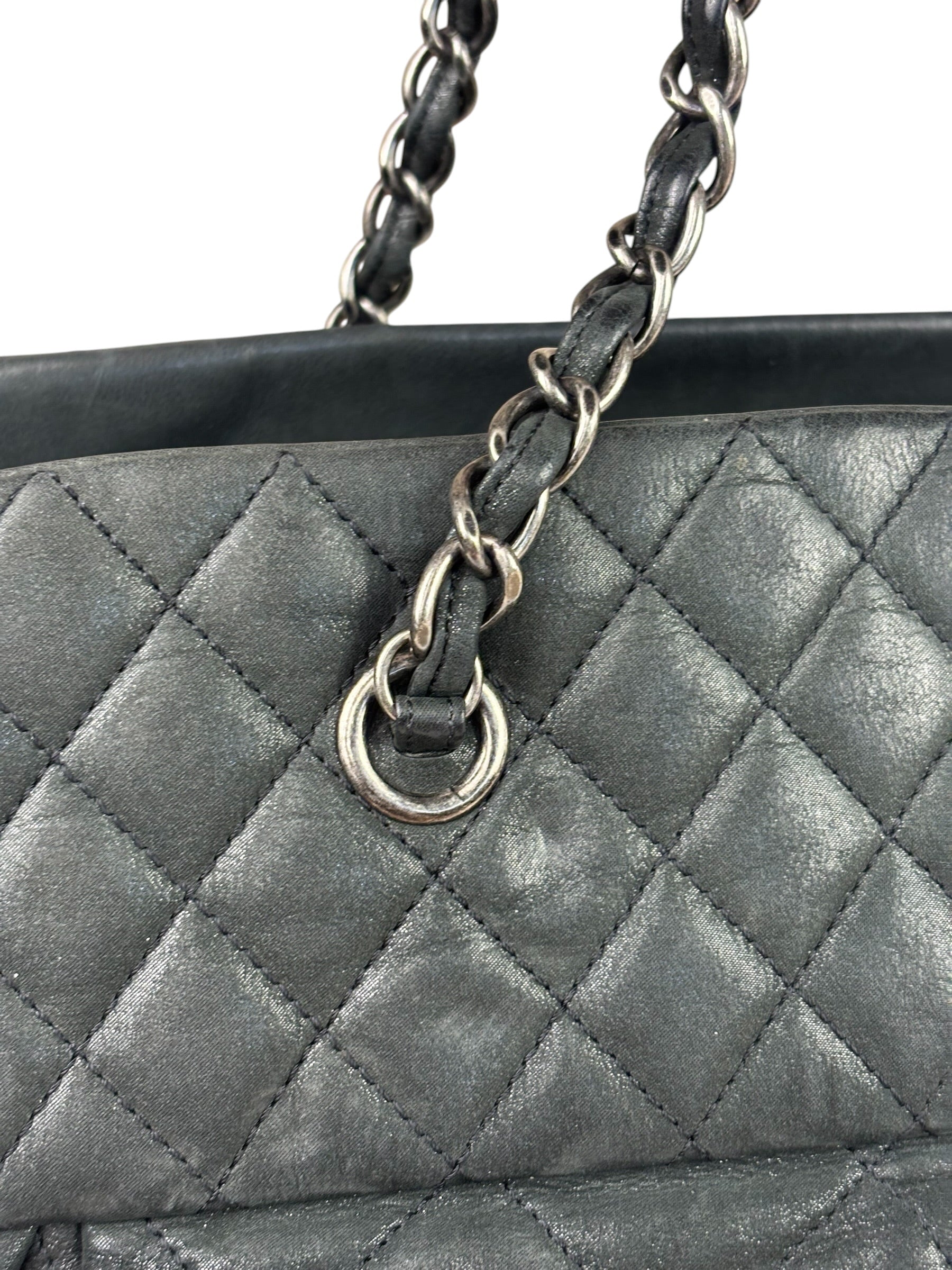 Chanel Grey Iridescent Quilted Leather Chic Bowling Shoulder Bag 2010
