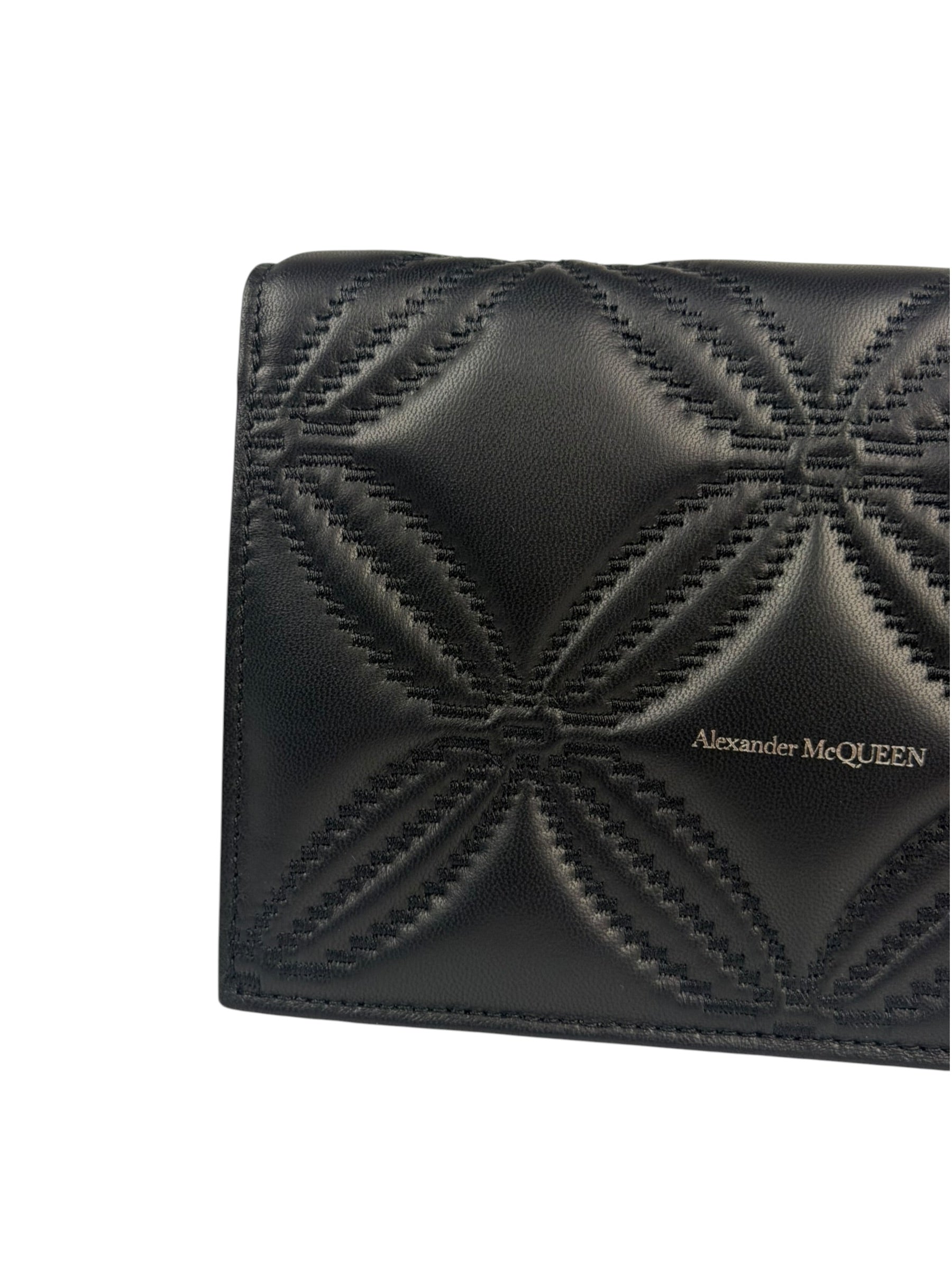 Alexander McQueen Black Leather Medium Skull Shoulder Bag