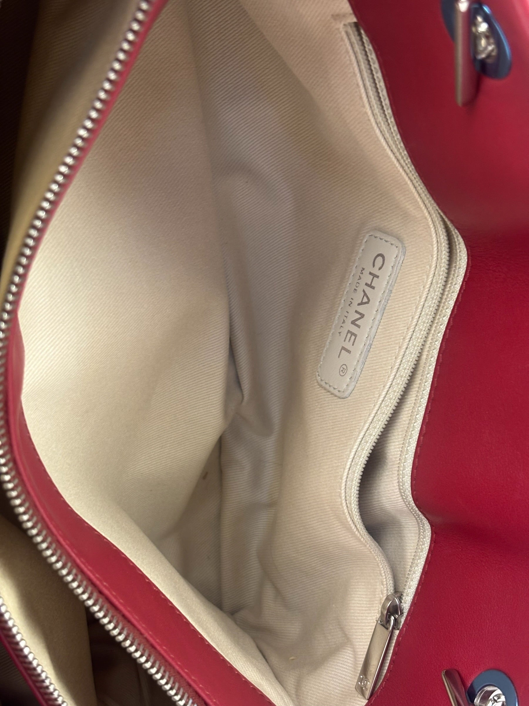 Chanel Red Patent Leather Chain Shoulder Bag 2012