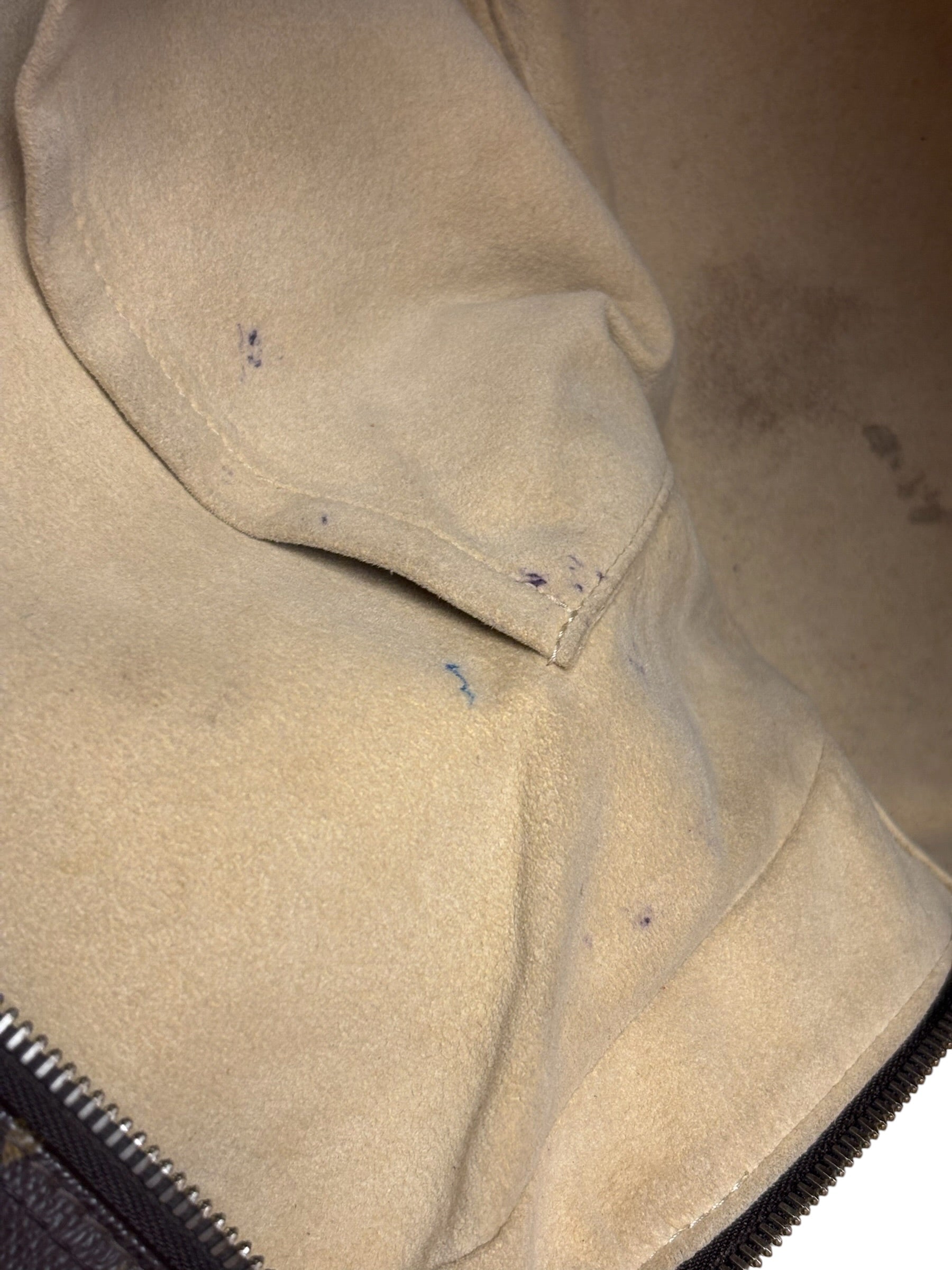 Louis Vuitton Monogram Manhattan Handbag MM